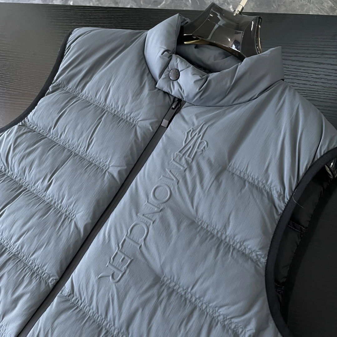 Soft Moncler Down Jackets 145367