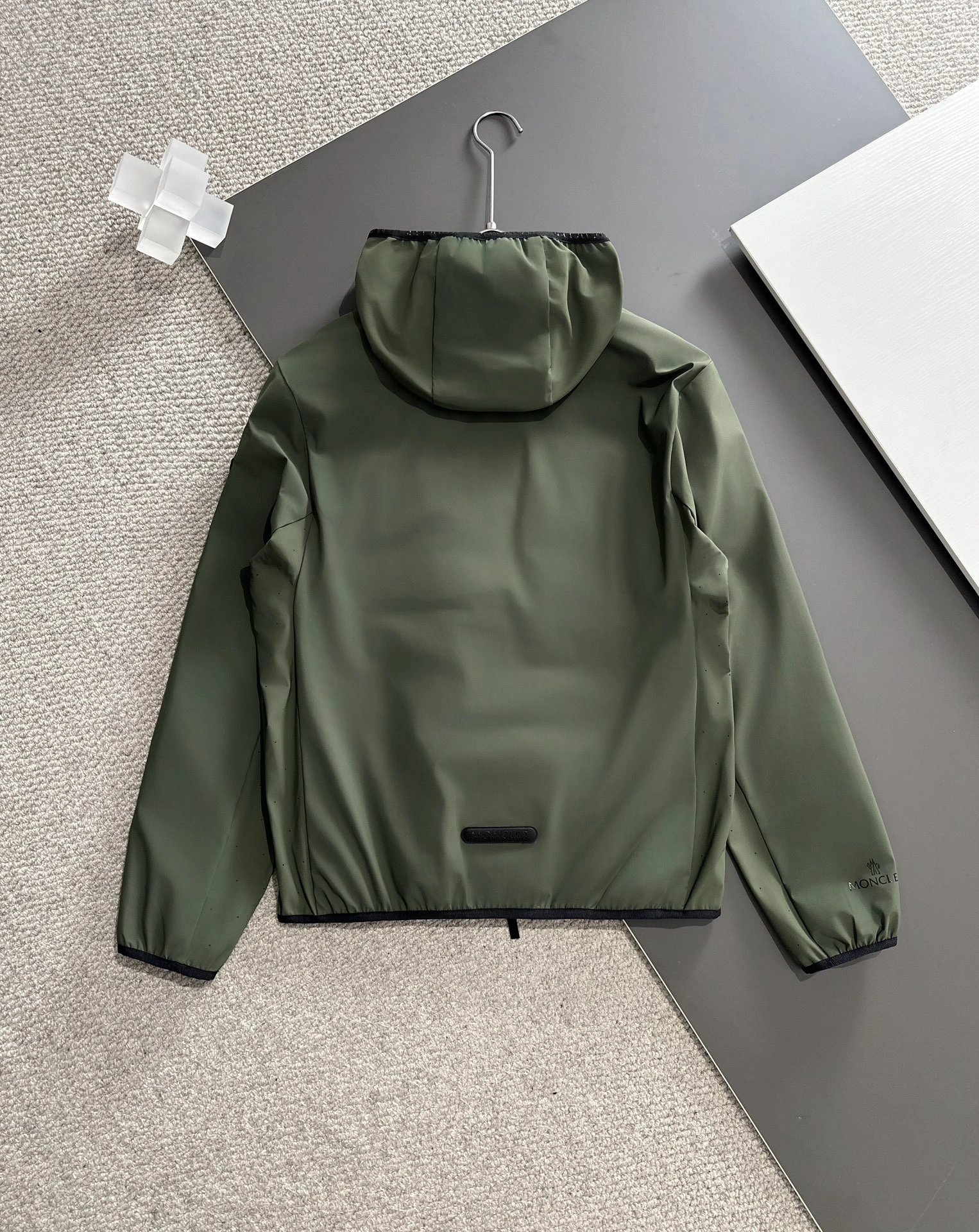 Fashionable Moncler Down Jackets 145352