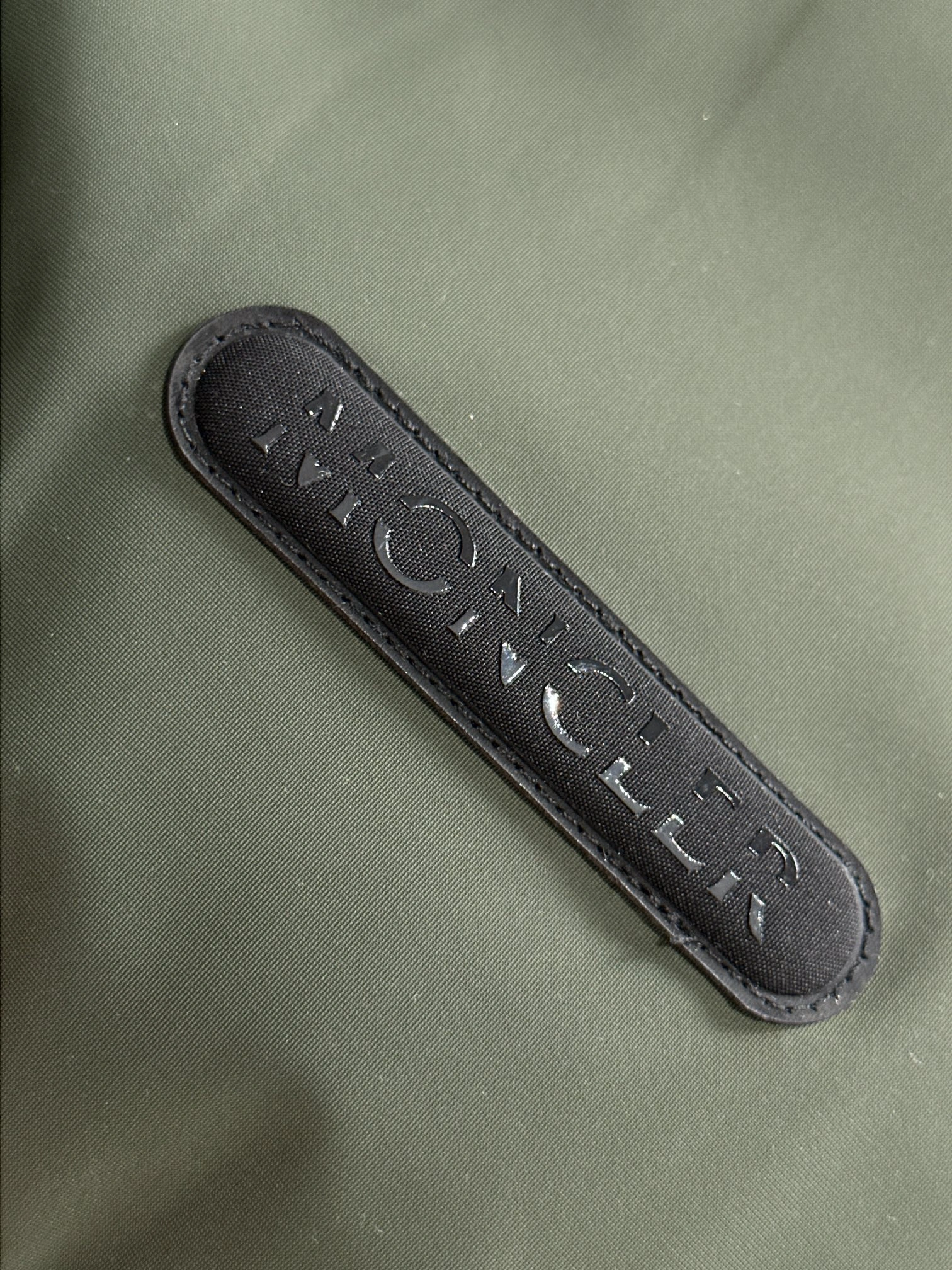 Fashionable Moncler Down Jackets 145352