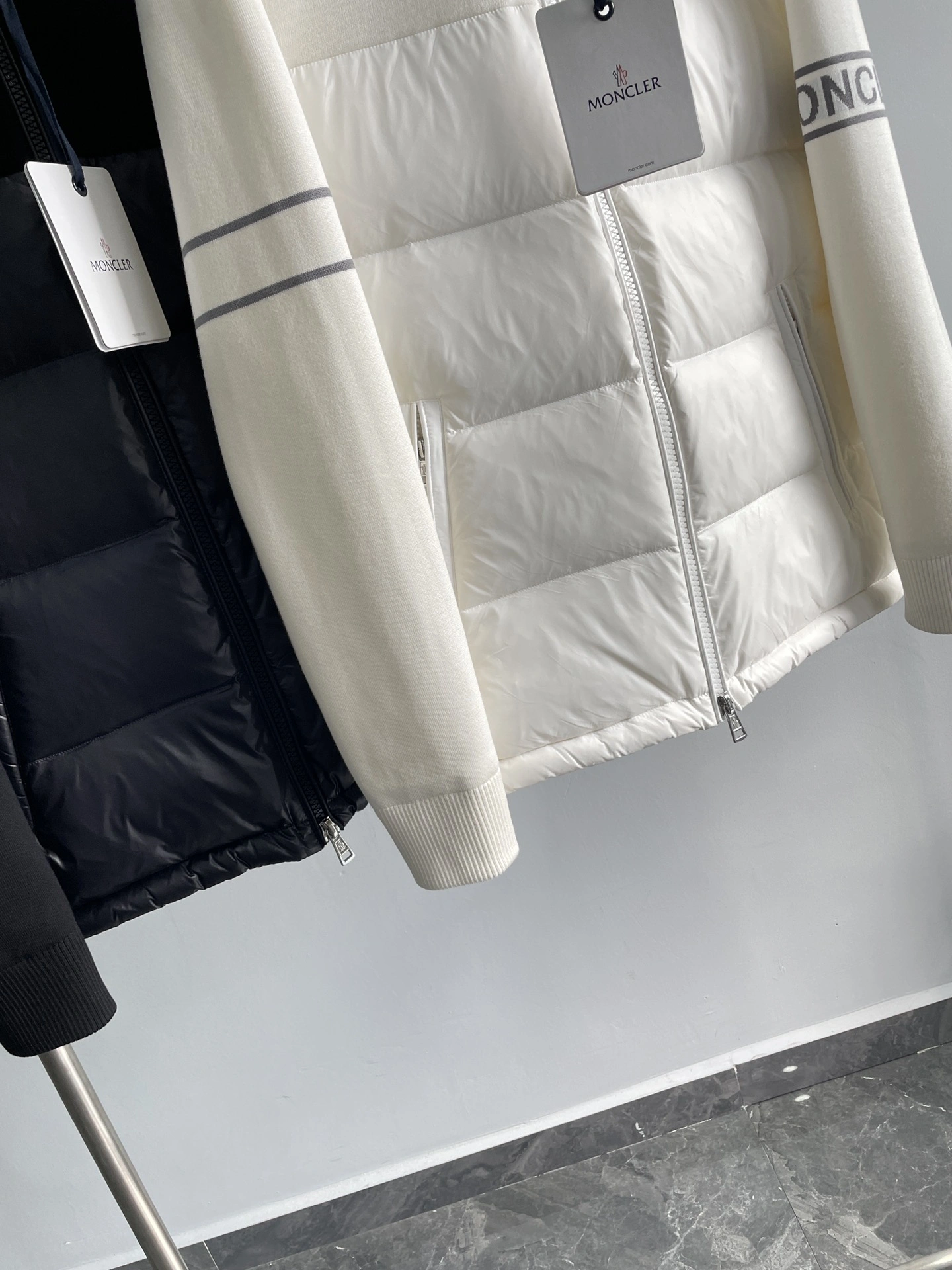 Moncler Down Jackets Popular 145349