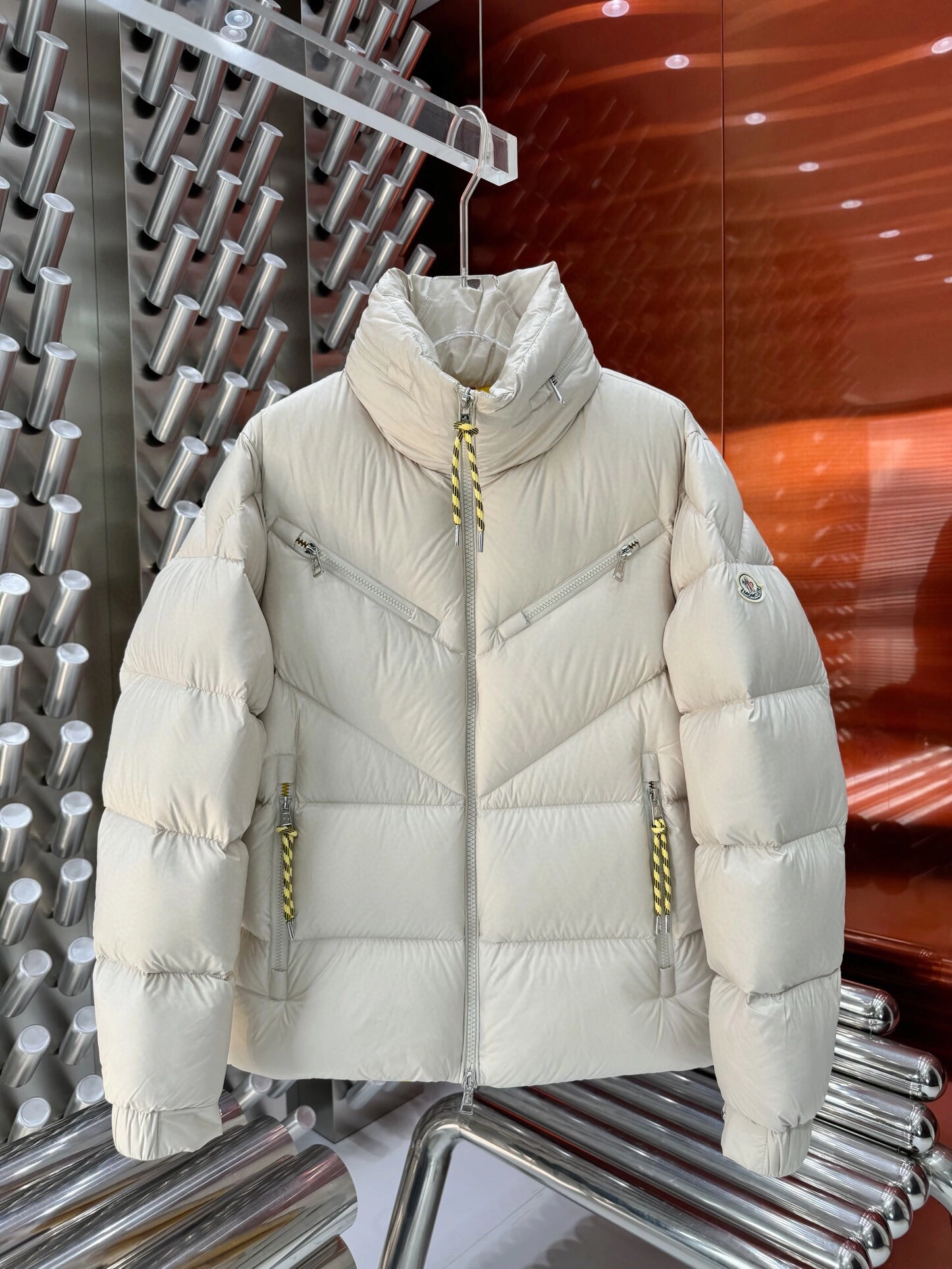Moncler Down Jackets Durable 145374