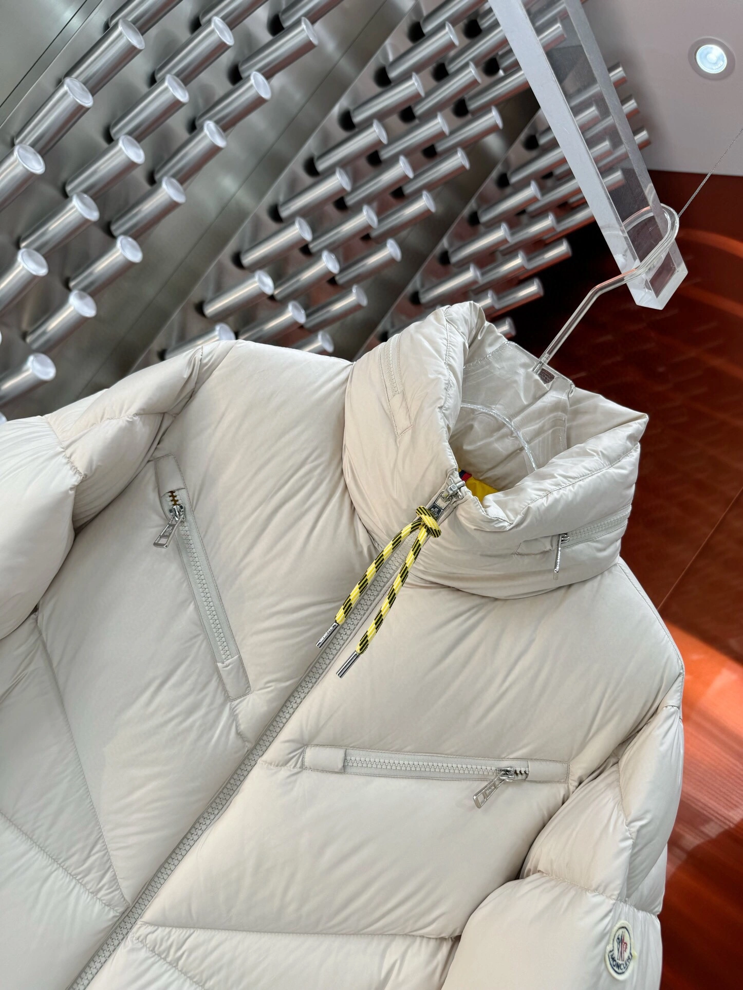 Moncler Down Jackets Durable 145374