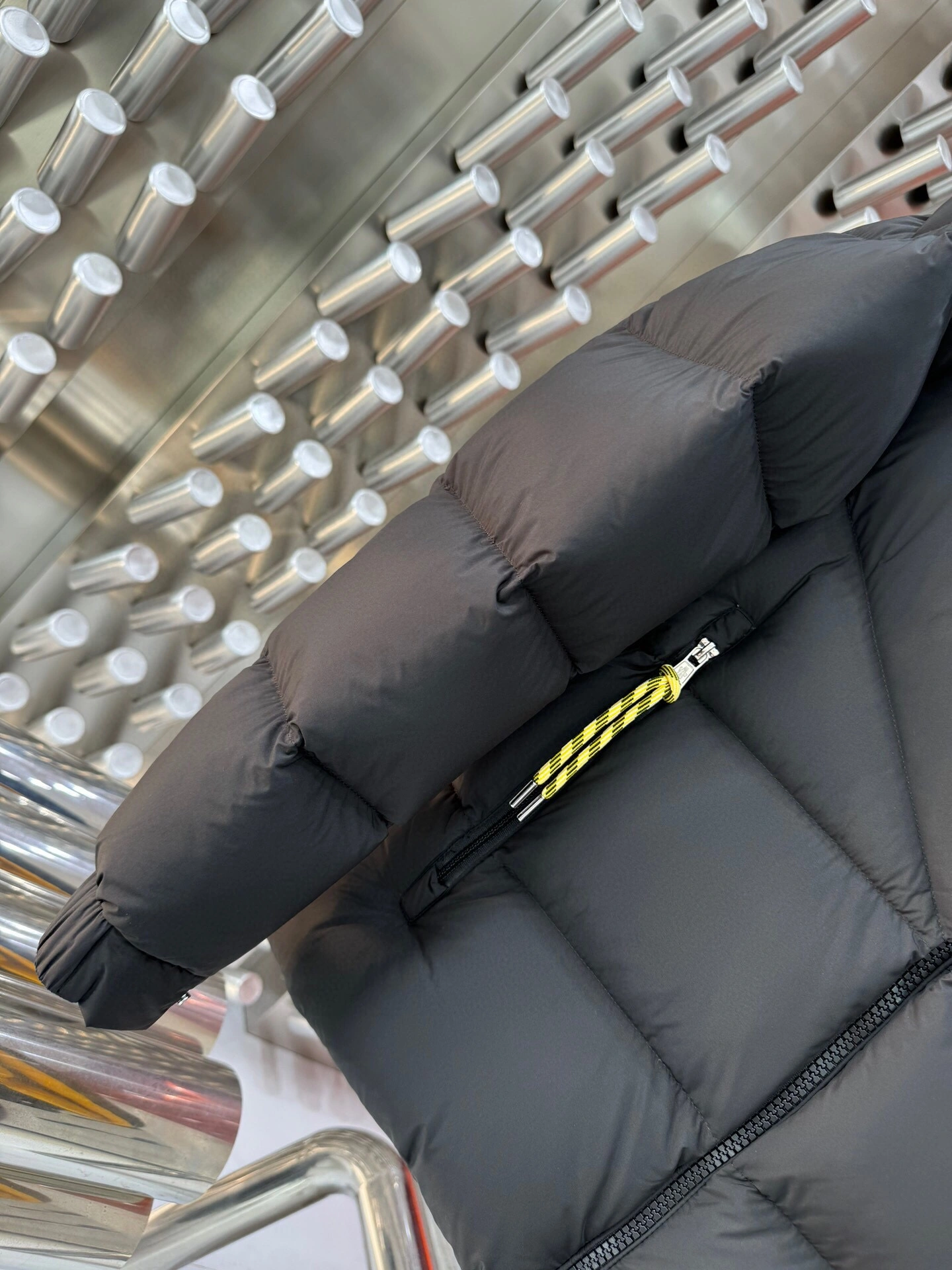 Durable Moncler Down Jackets 145365