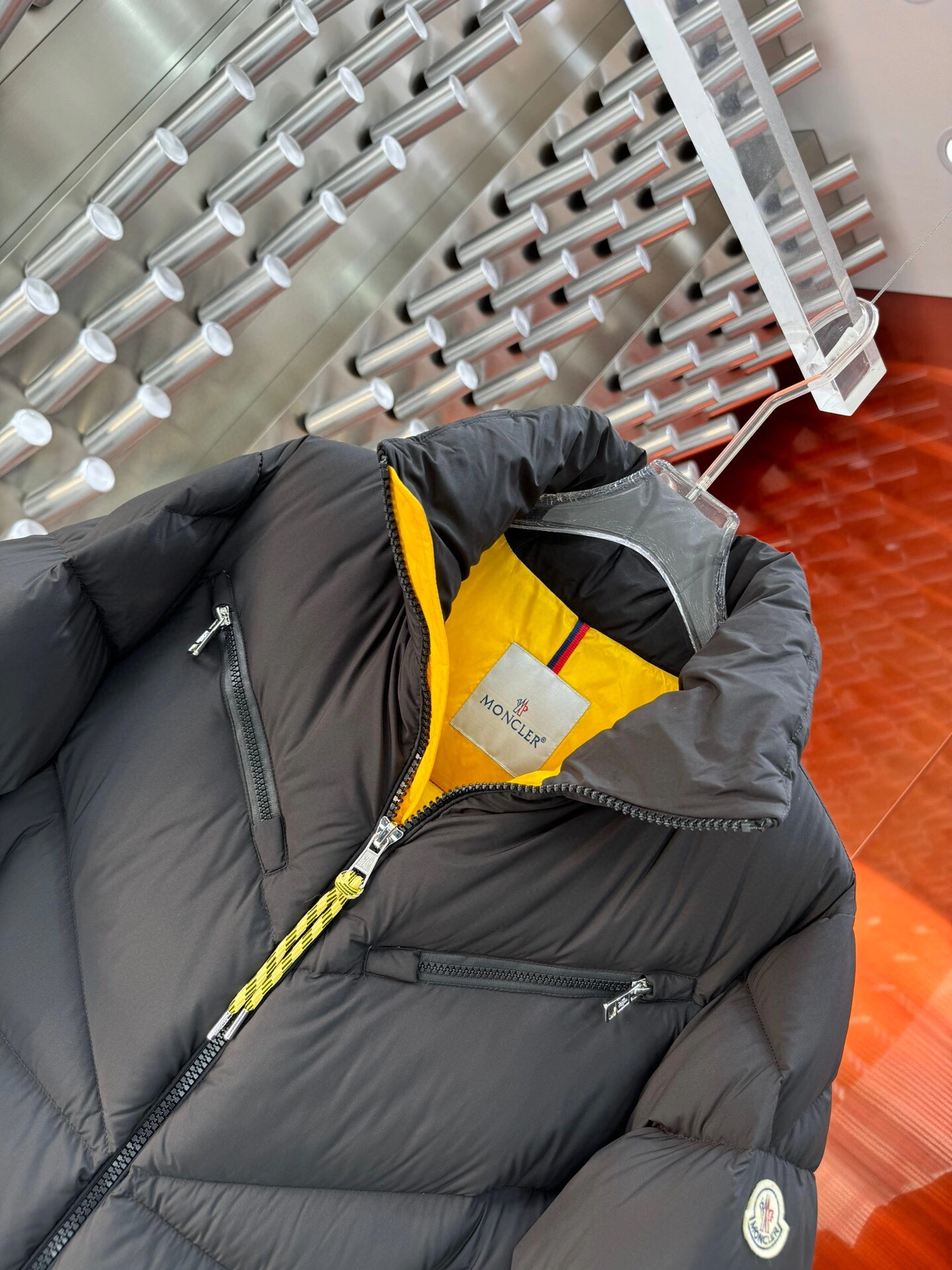 Durable Moncler Down Jackets 145365