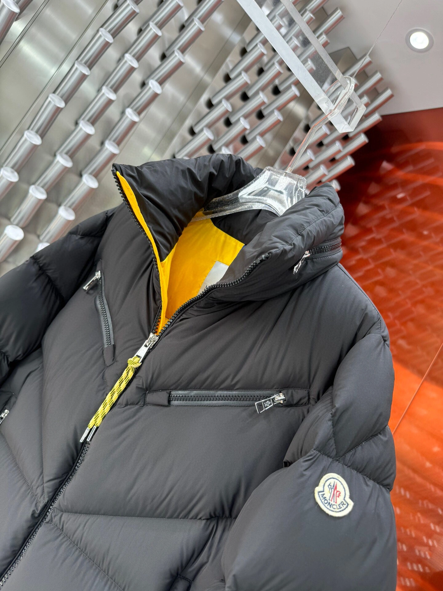 Durable Moncler Down Jackets 145365