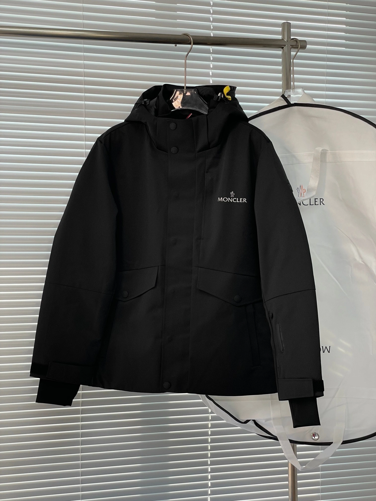 Sophisticated Moncler Down Jackets 145344