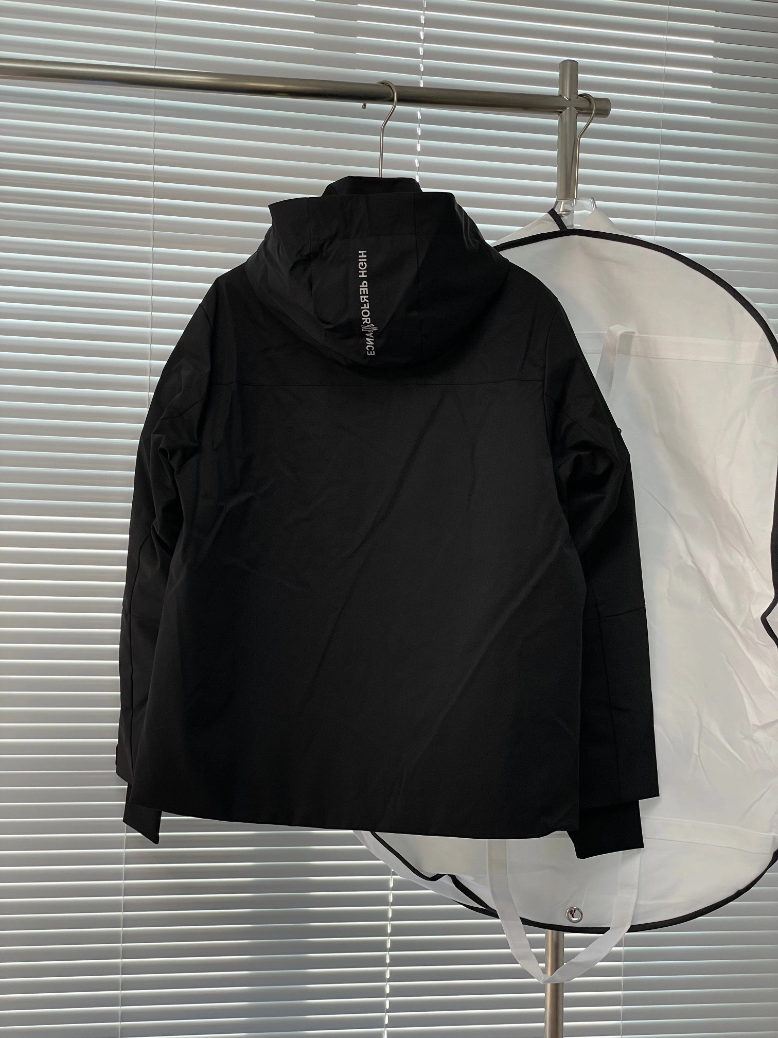 Sophisticated Moncler Down Jackets 145344