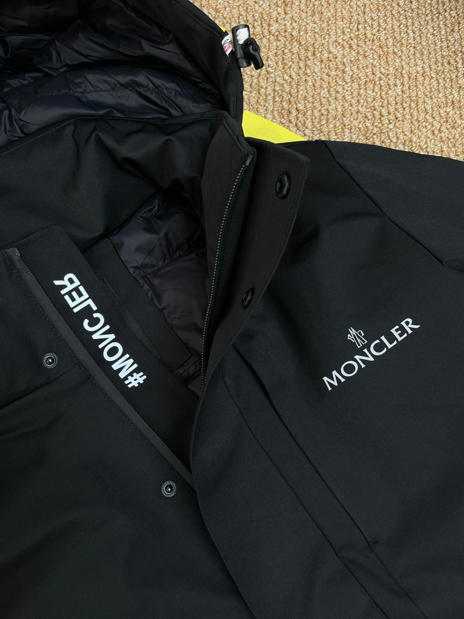 Sophisticated Moncler Down Jackets 145344