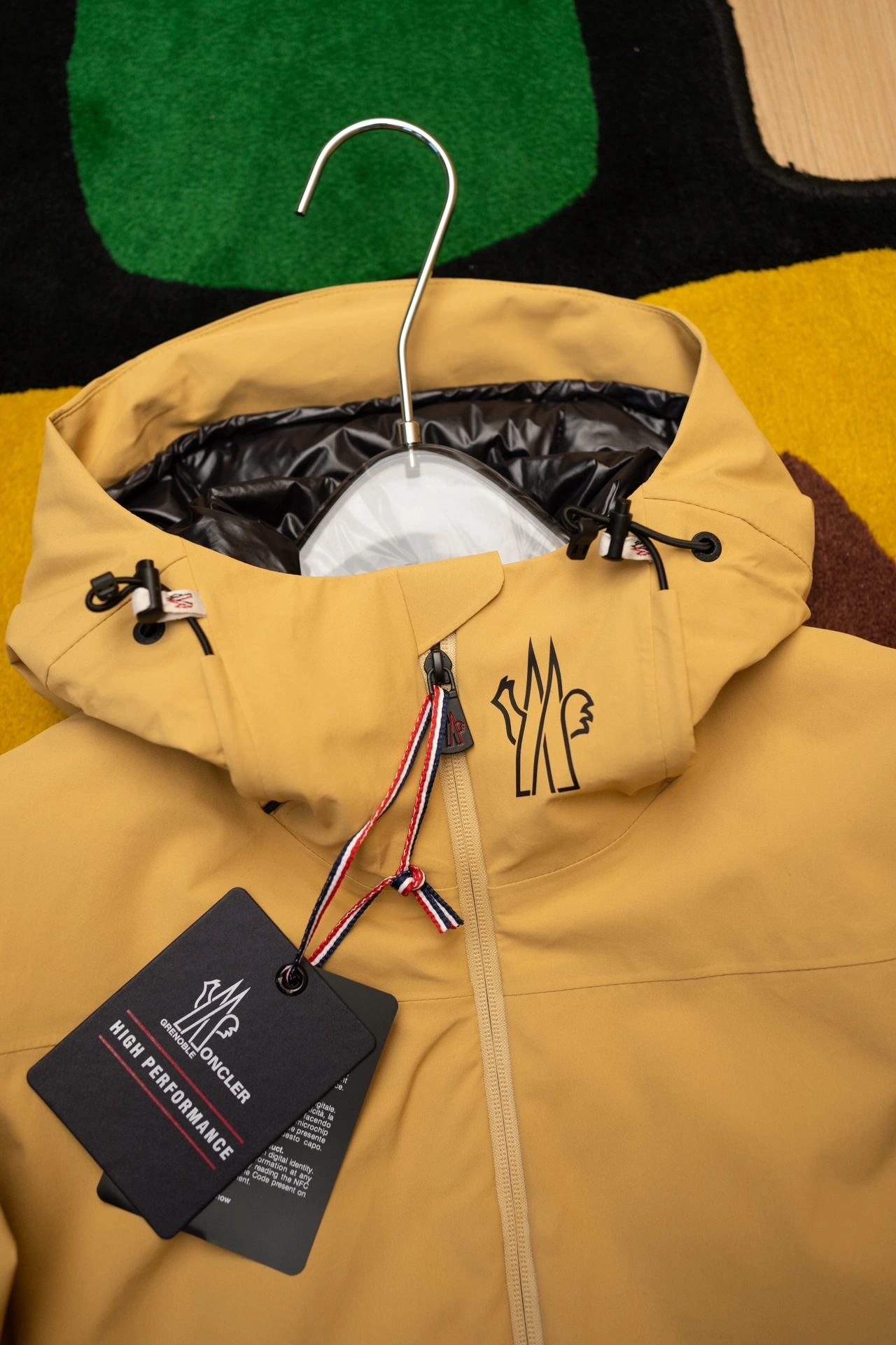 FastDry Moncler Down Jackets 145343