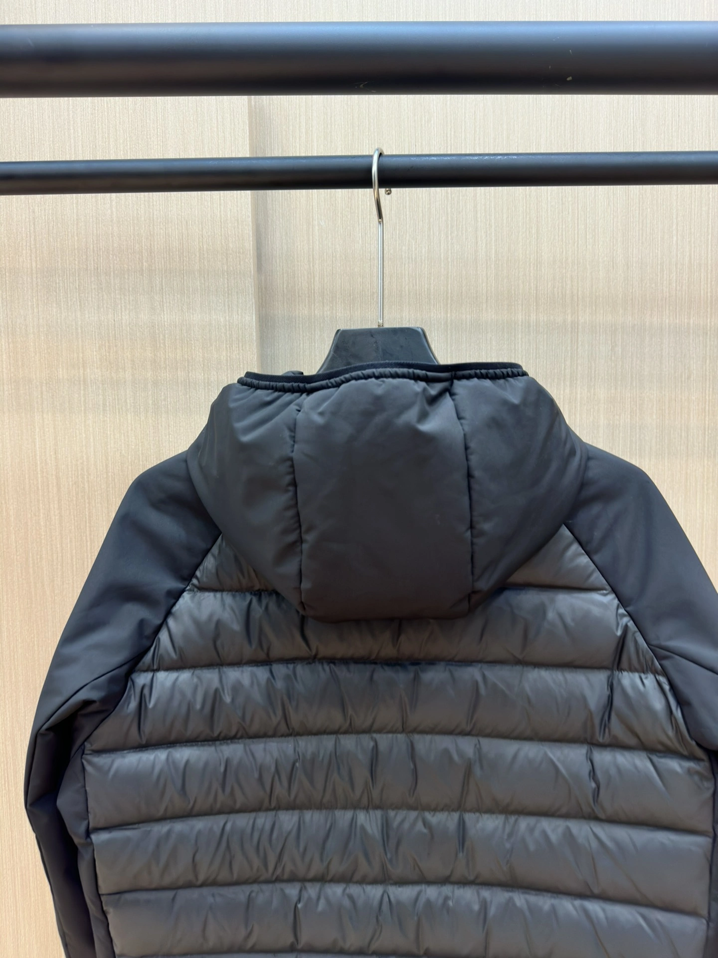 Moncler Down Jackets Durable 145340