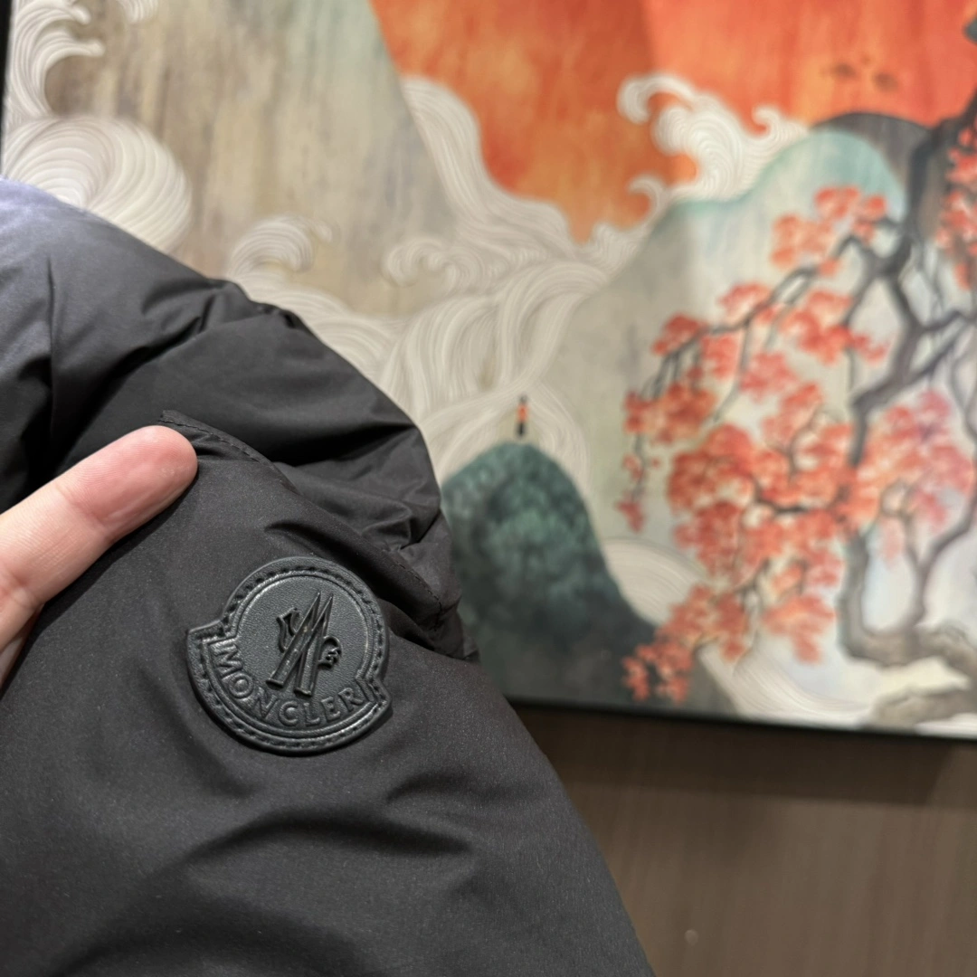 Moncler Down Jackets ZipUp 145342