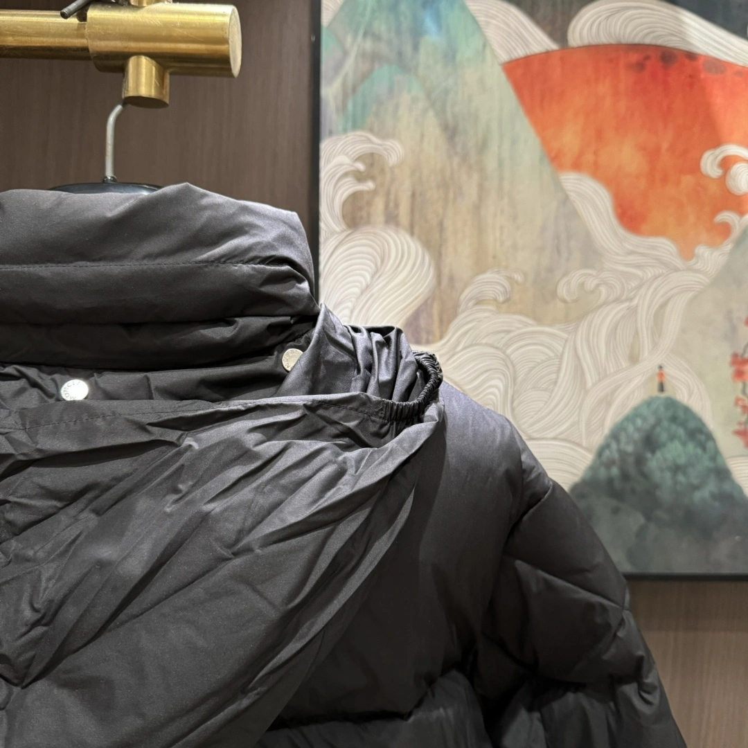 Moncler Down Jackets ZipUp 145342