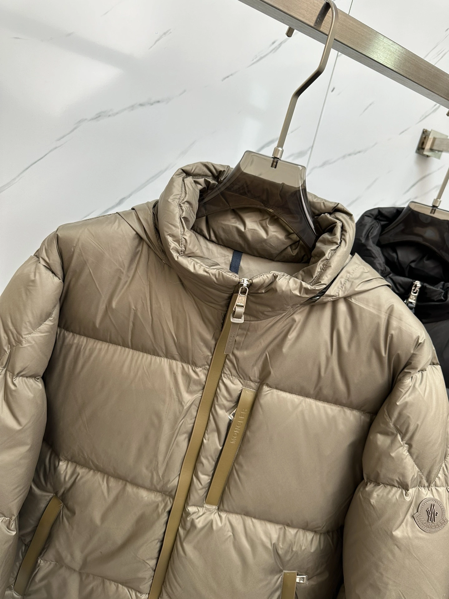 SunProtective Moncler Down Jackets 145326