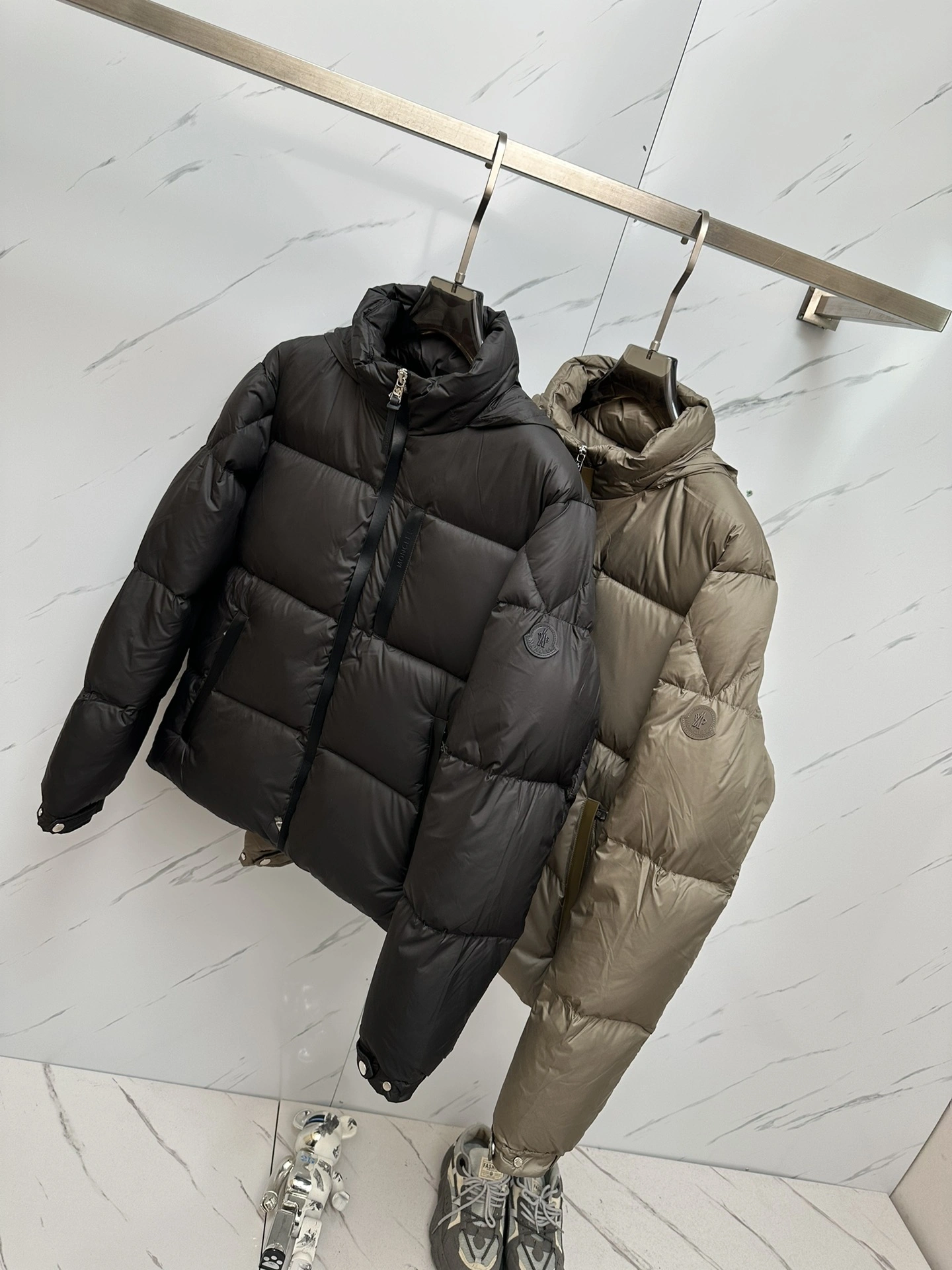 SunProtective Moncler Down Jackets 145326