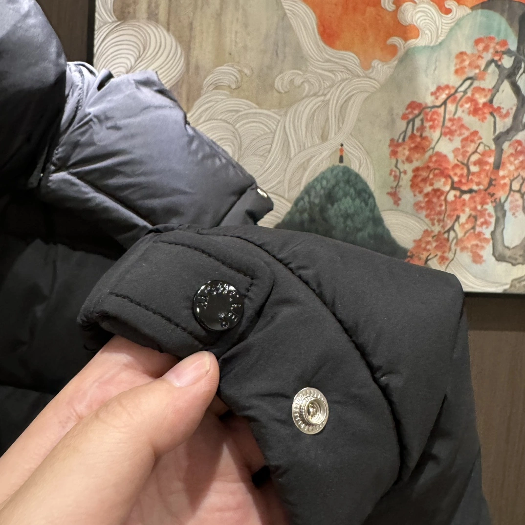 SoftTouch Moncler Down Jackets 145333
