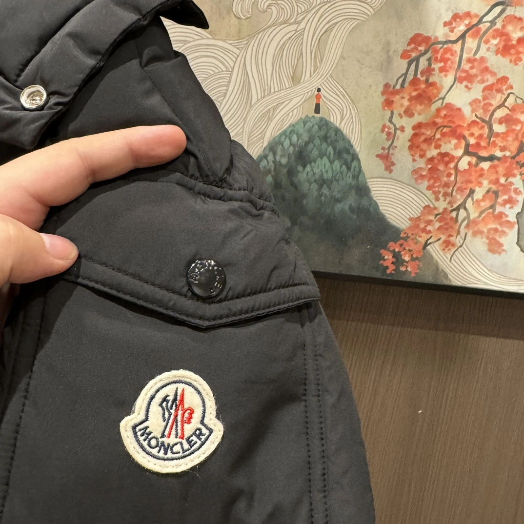 SoftTouch Moncler Down Jackets 145333