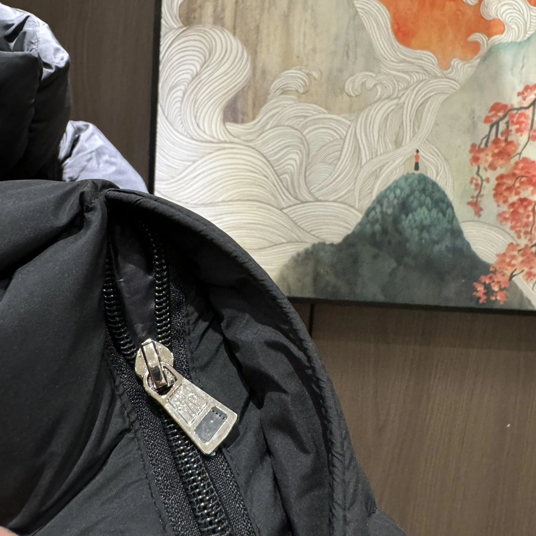 SoftTouch Moncler Down Jackets 145333