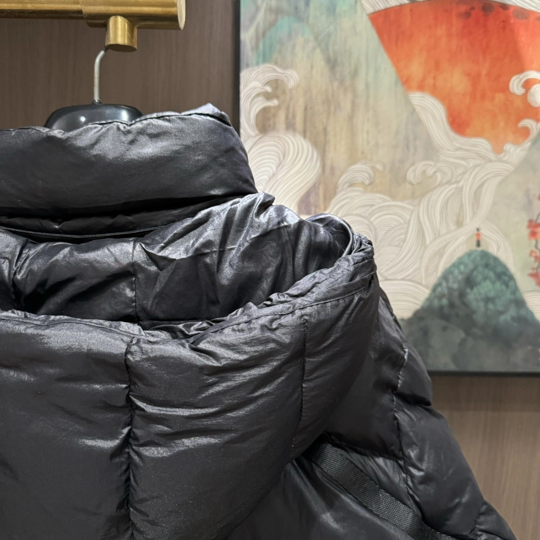 Refined Moncler Down Jackets 145339