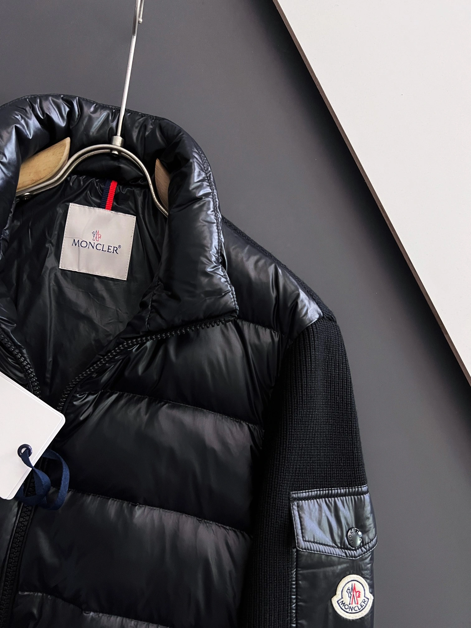 Casual Moncler Down Jackets 145334