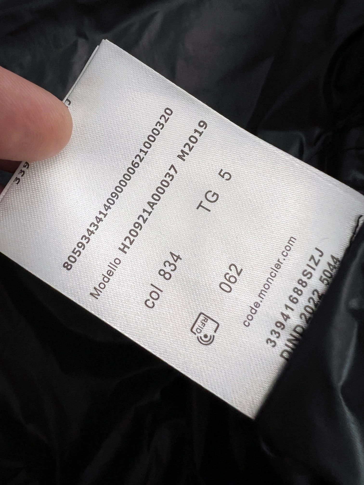 Casual Moncler Down Jackets 145334