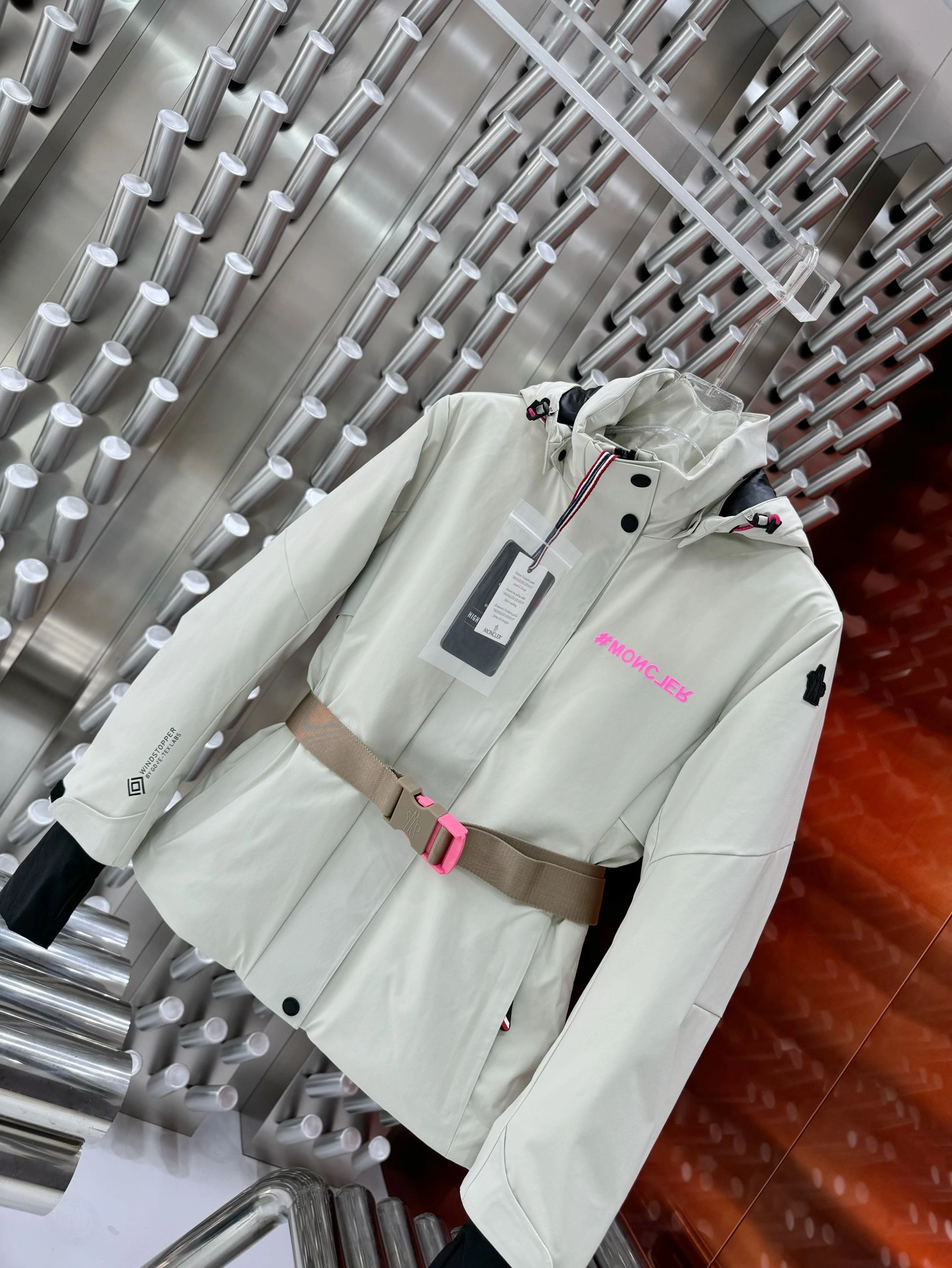 TimelessDesign Moncler Down Jackets 145321