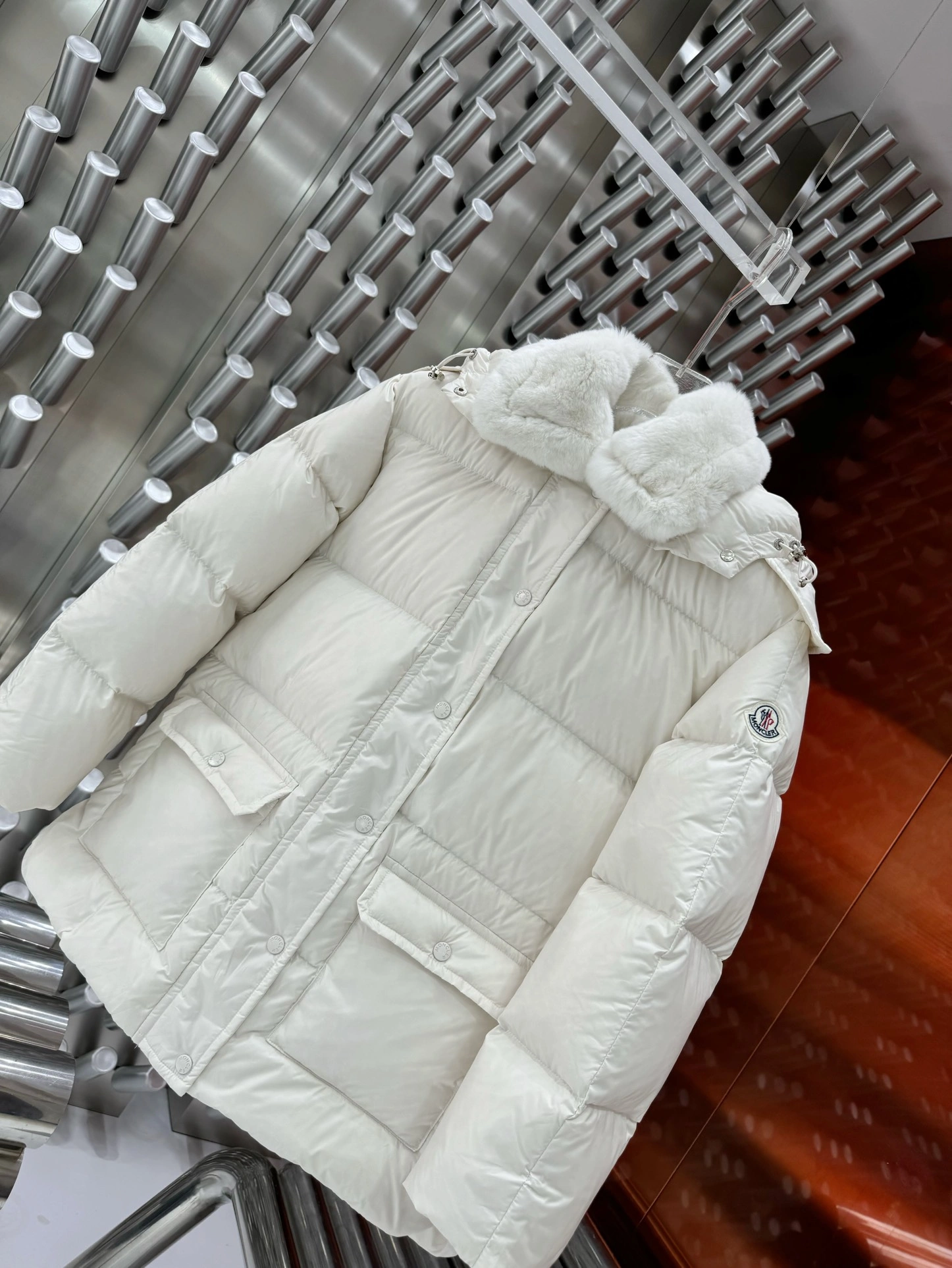 Moncler Down Jackets Breathable 145318
