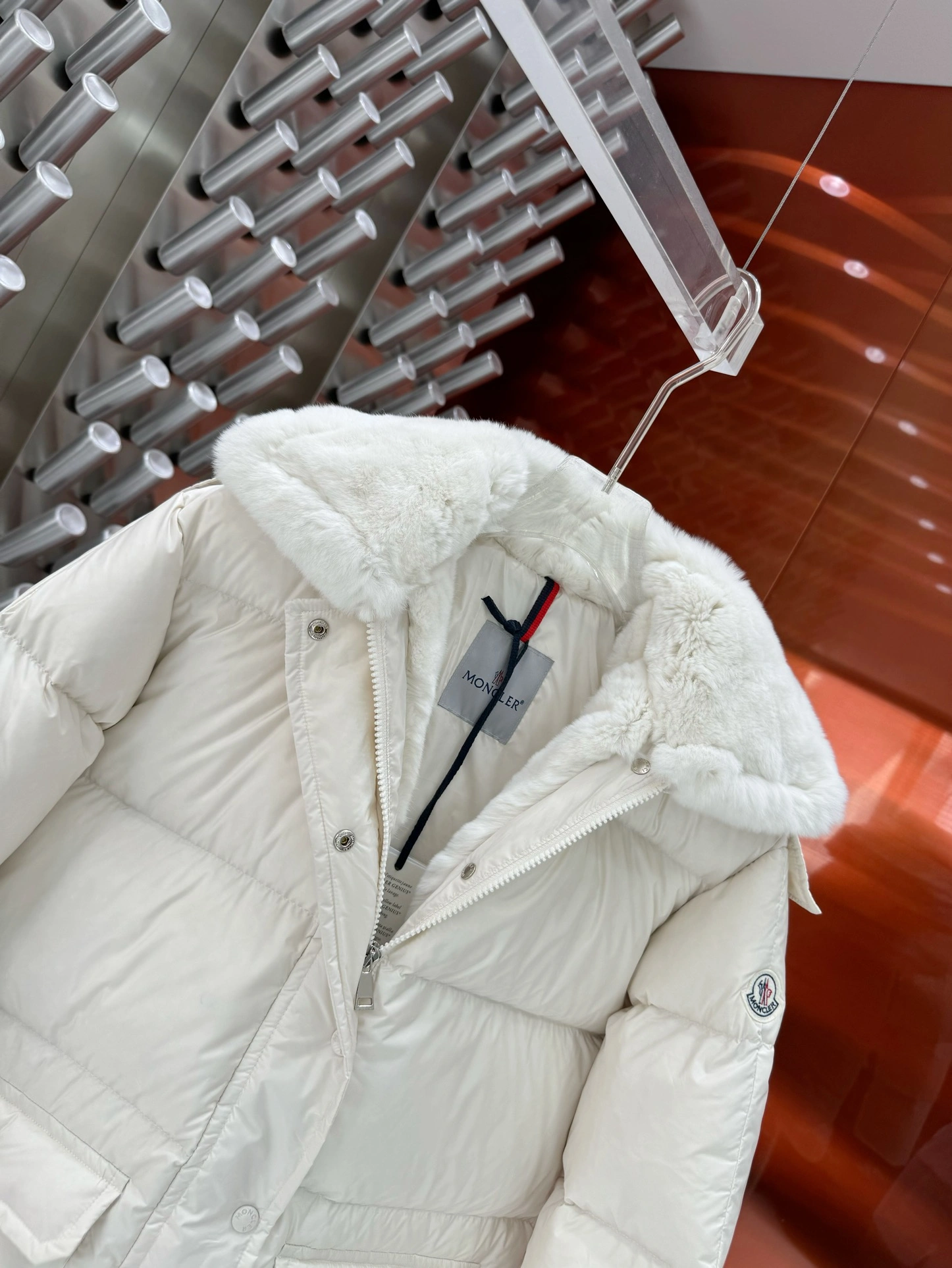 Moncler Down Jackets Breathable 145318