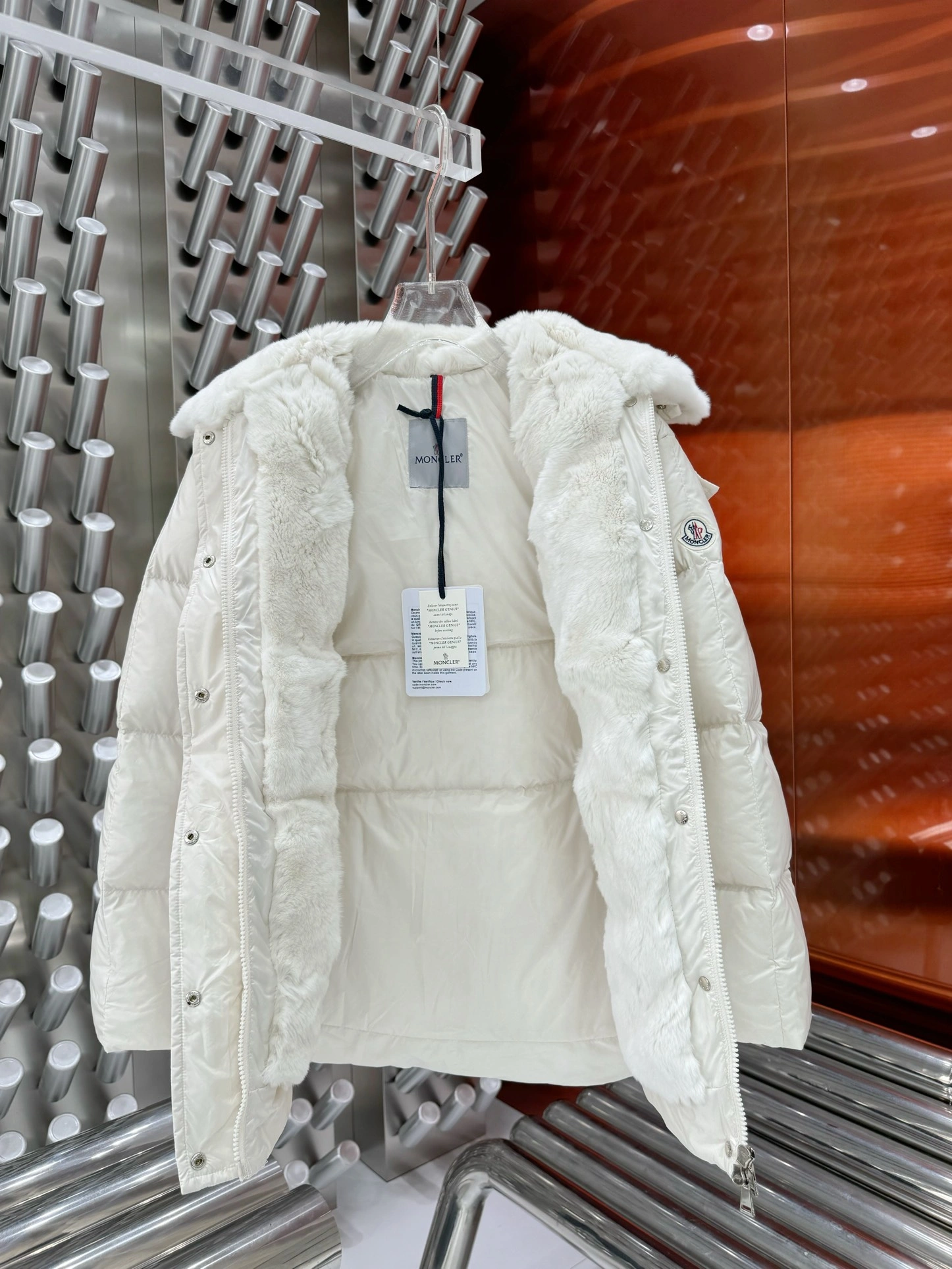 Moncler Down Jackets Breathable 145318
