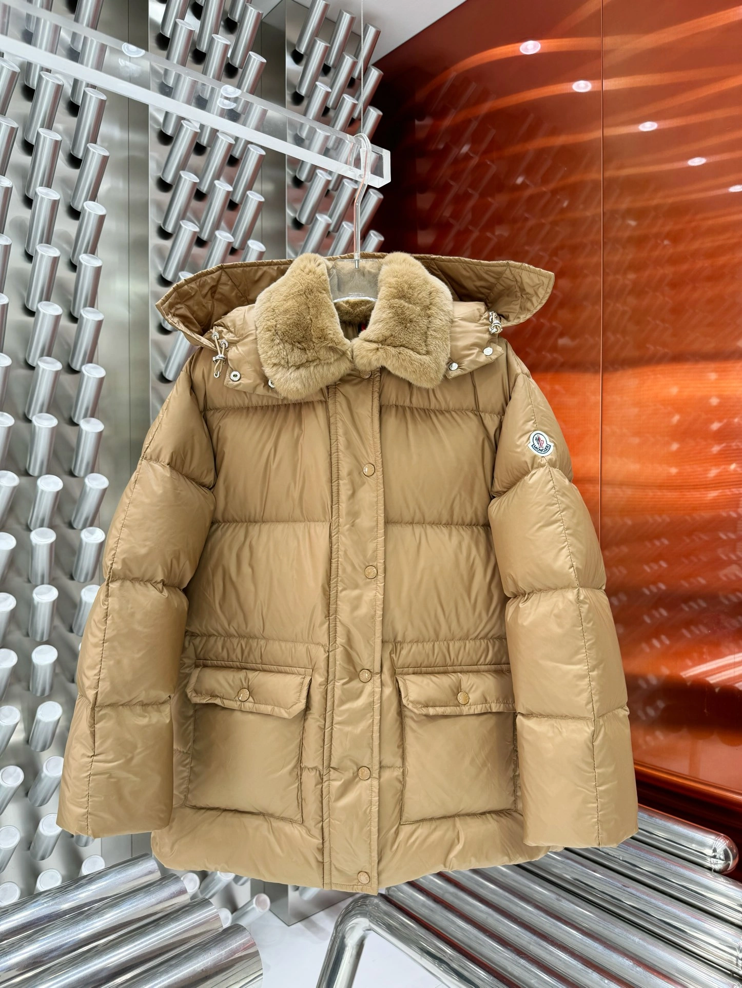 Tailored Moncler Down Jackets 145330