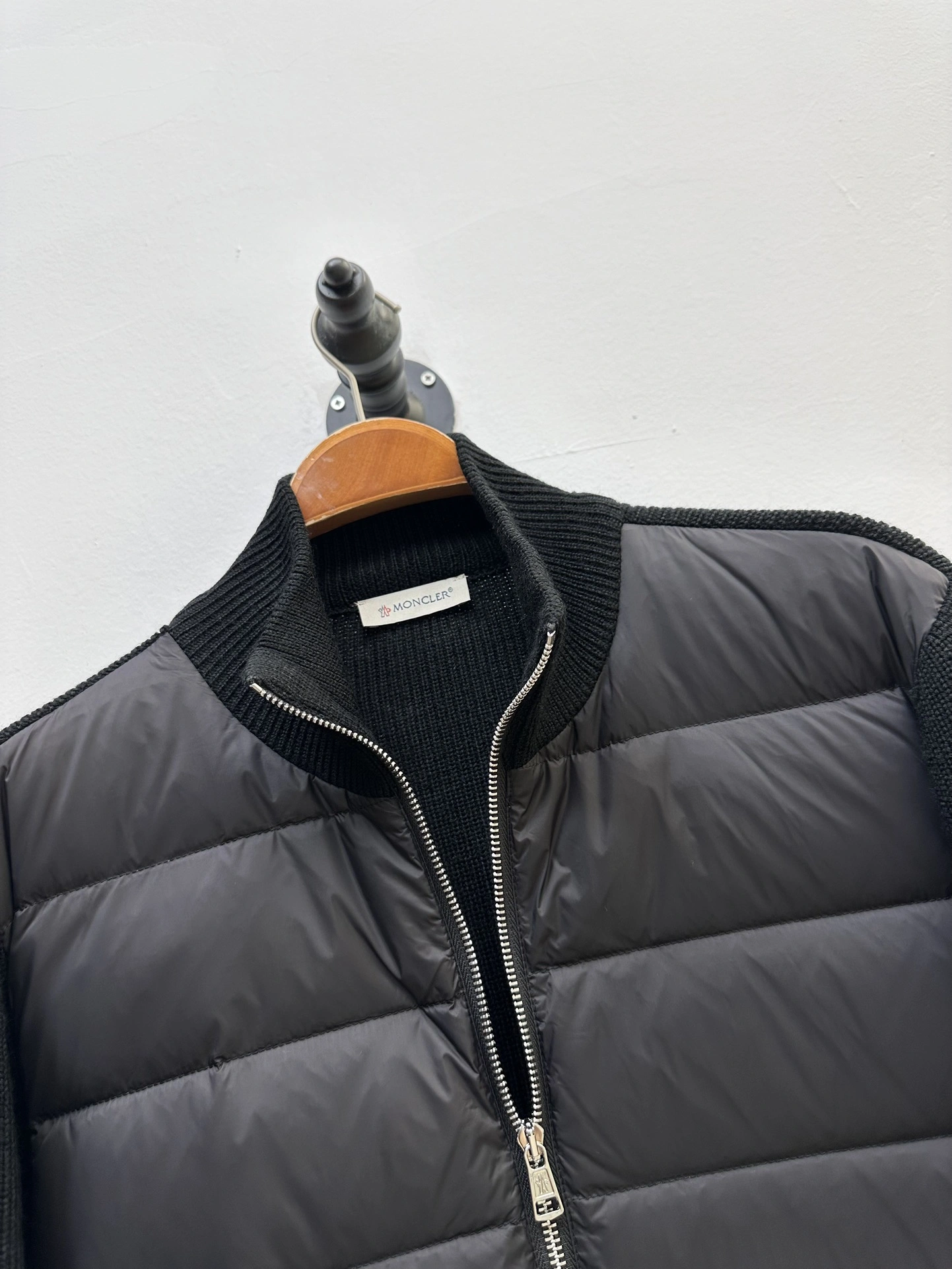Moncler Down Jackets Stylish 145336