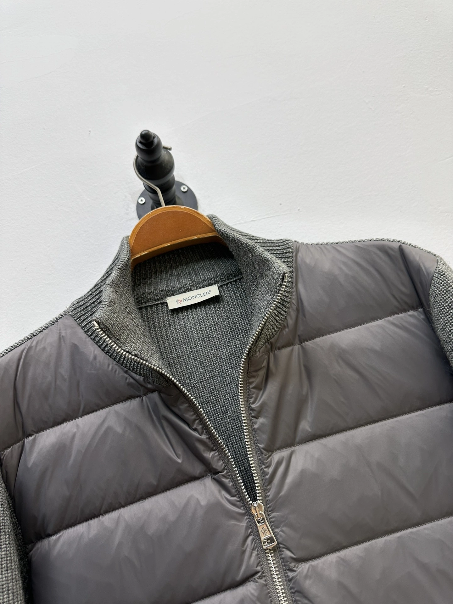SportInspired Moncler Down Jackets 145323