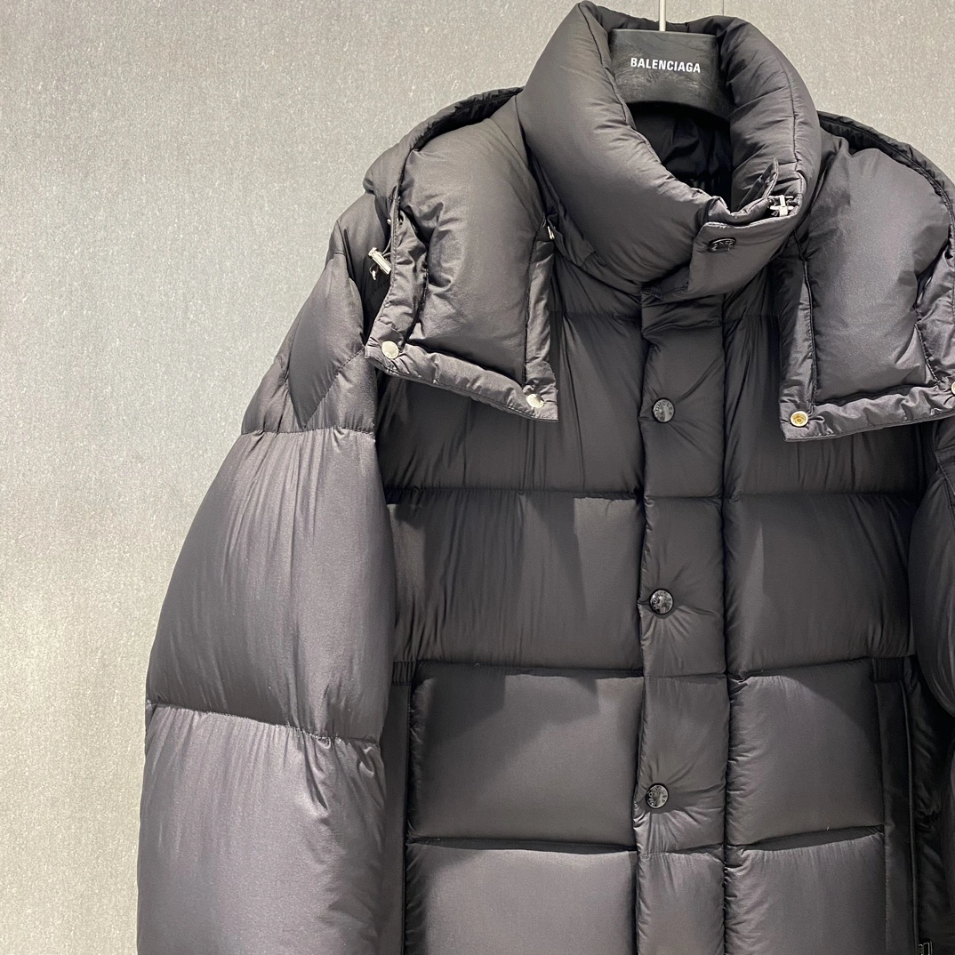 Moncler Down Jackets Thermal 145320