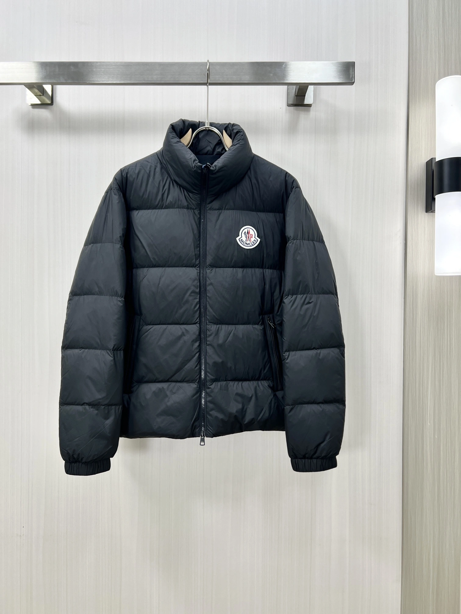 FashionForward Moncler Down Jackets 145338