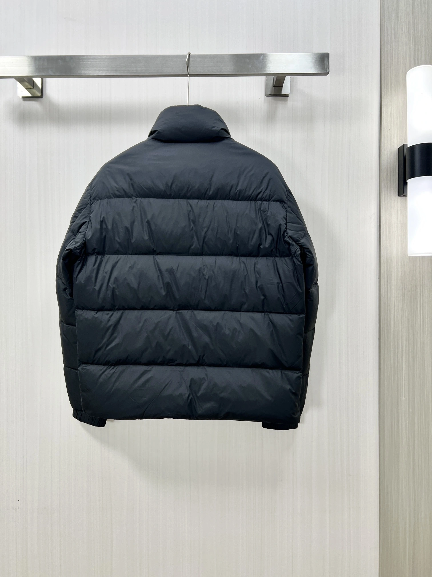 FashionForward Moncler Down Jackets 145338