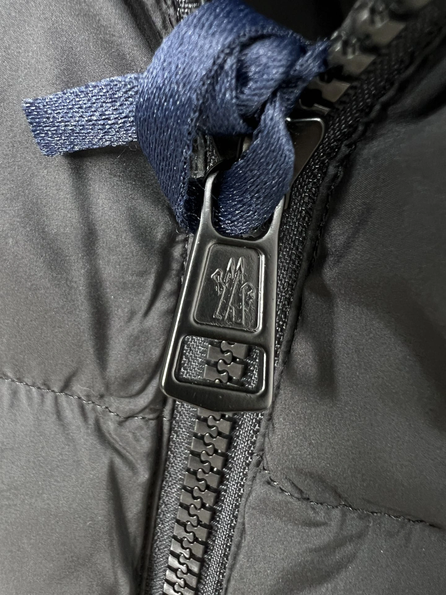FashionForward Moncler Down Jackets 145338
