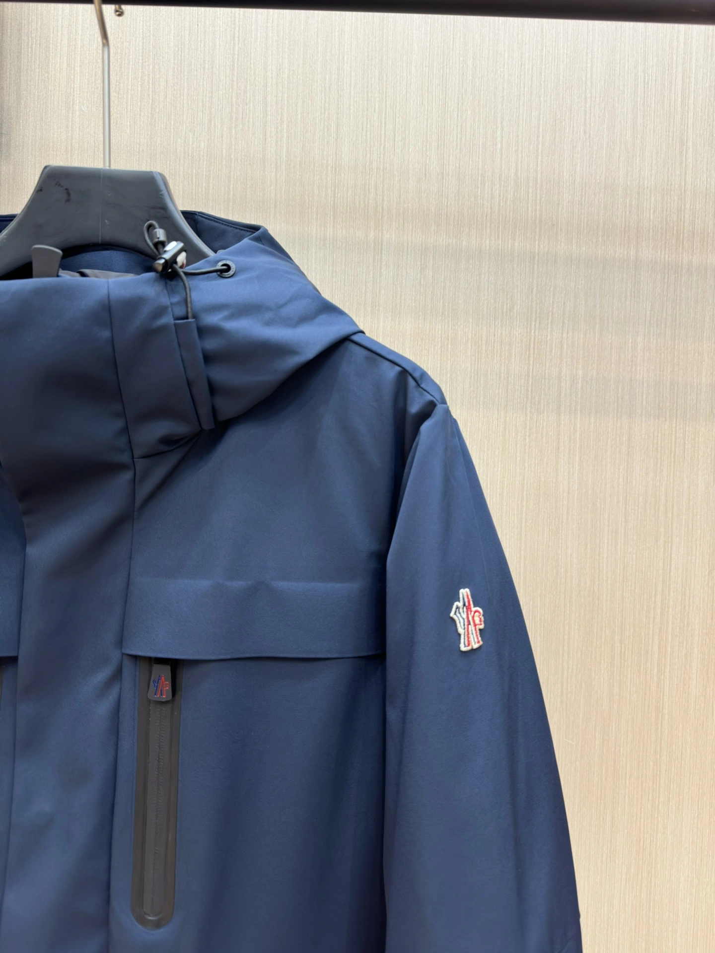 Durable Moncler Down Jackets 145306