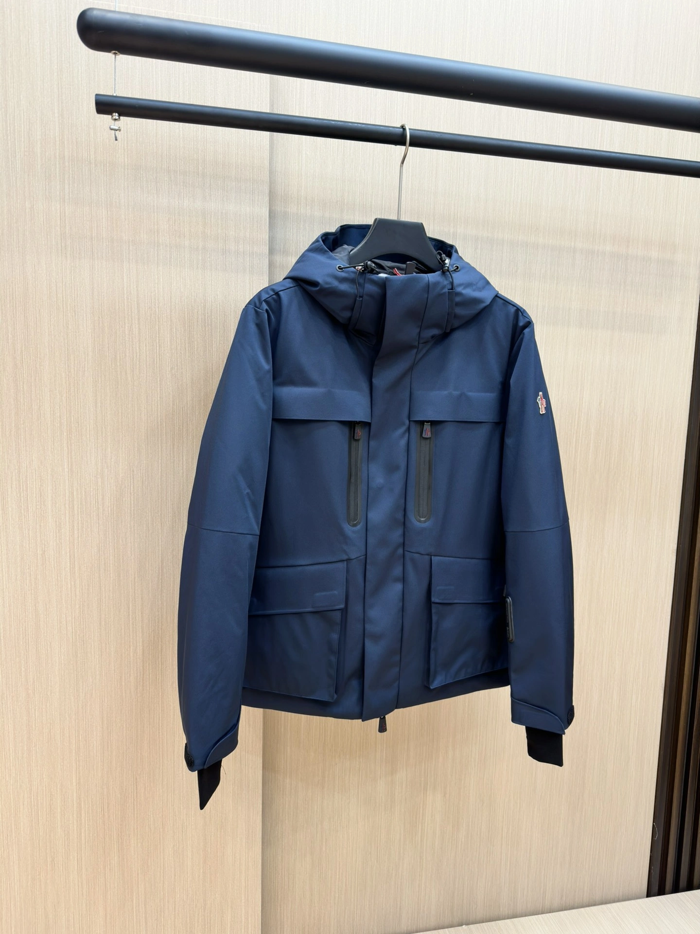 Durable Moncler Down Jackets 145306