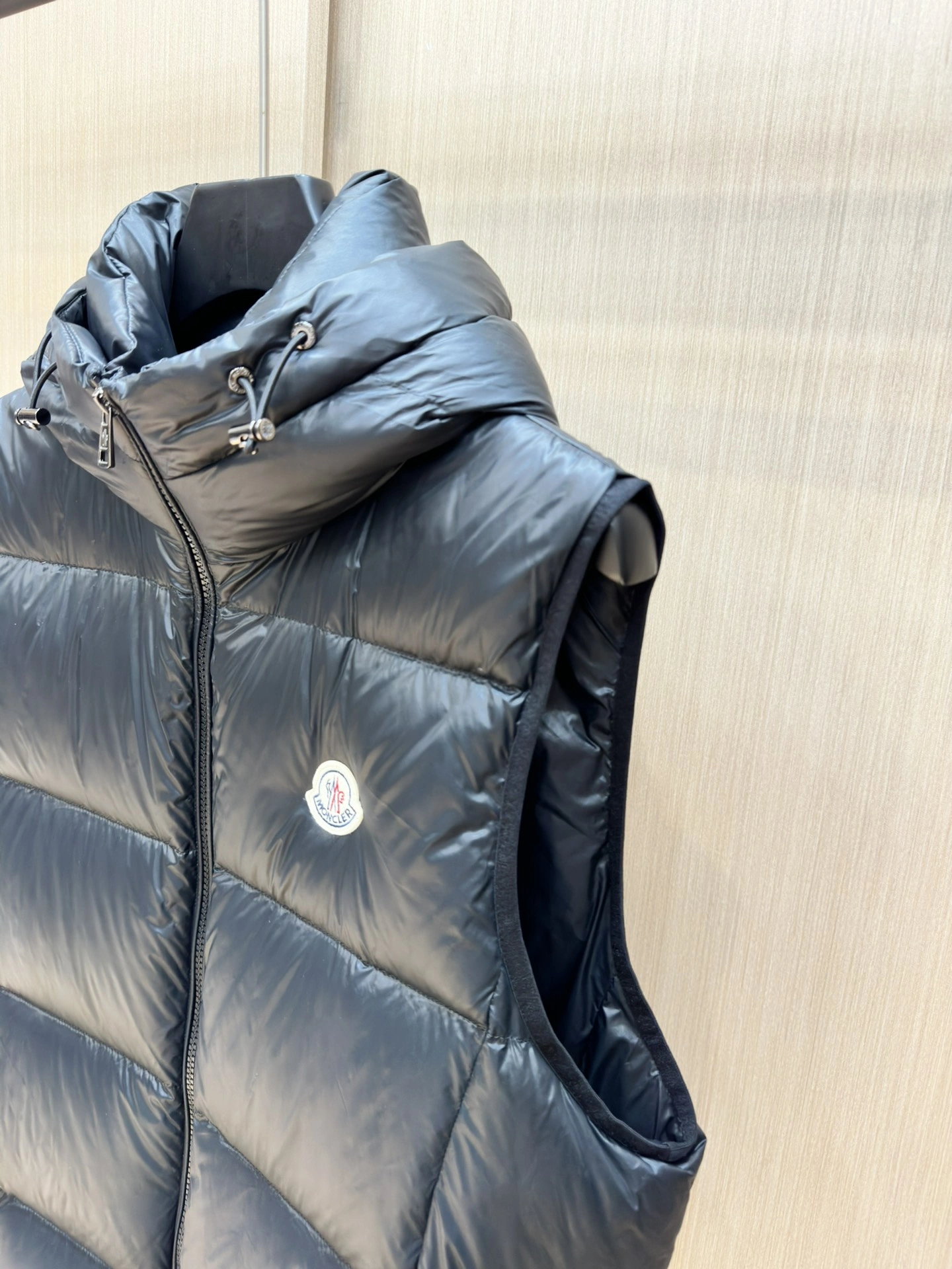 Moncler Down Jackets WellDesigned 145309