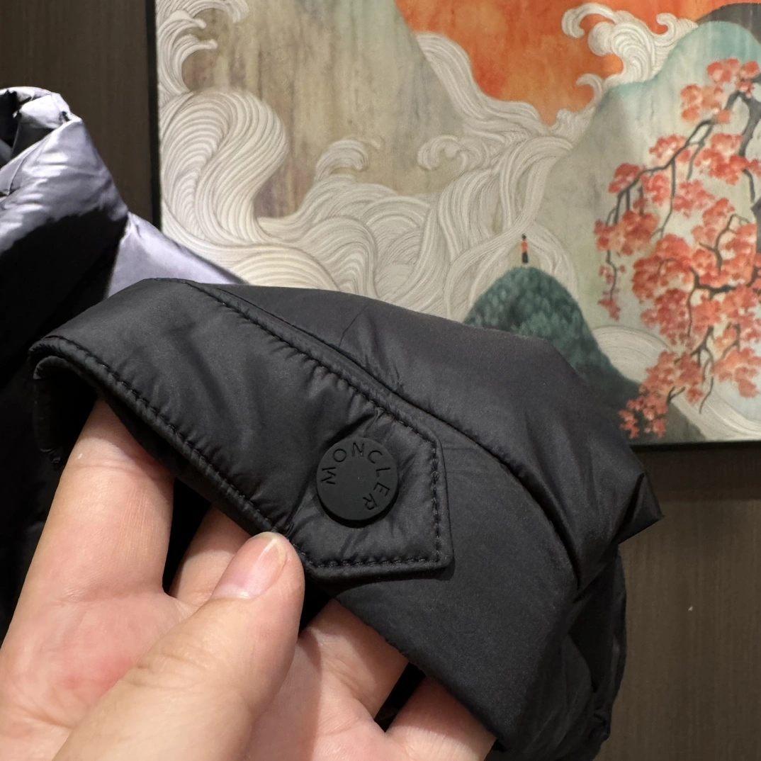 Sophisticated Moncler Down Jackets 145305