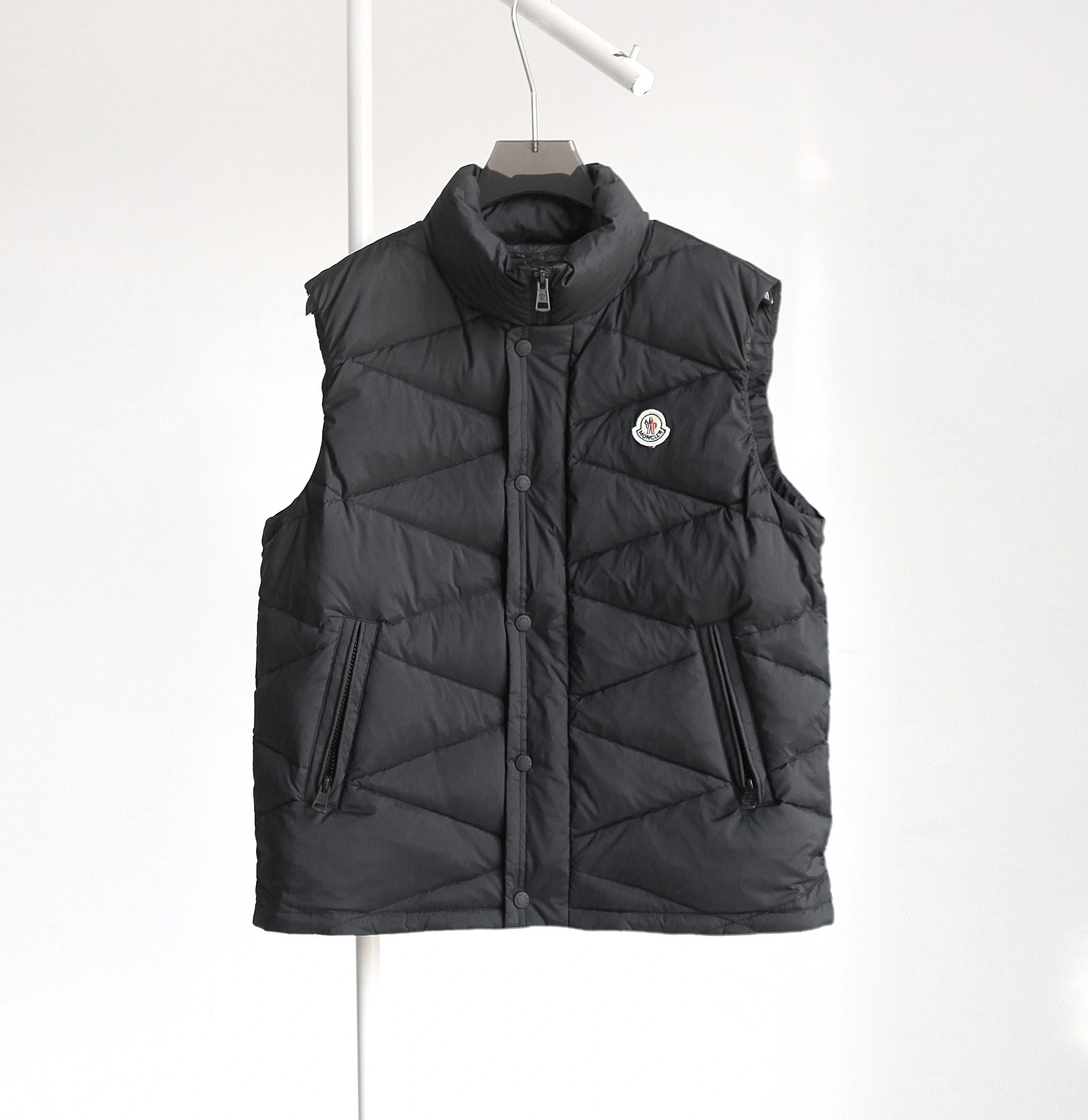 Moncler Down Jackets Stylish 145307