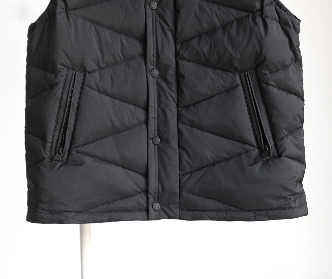 Moncler Down Jackets Stylish 145307