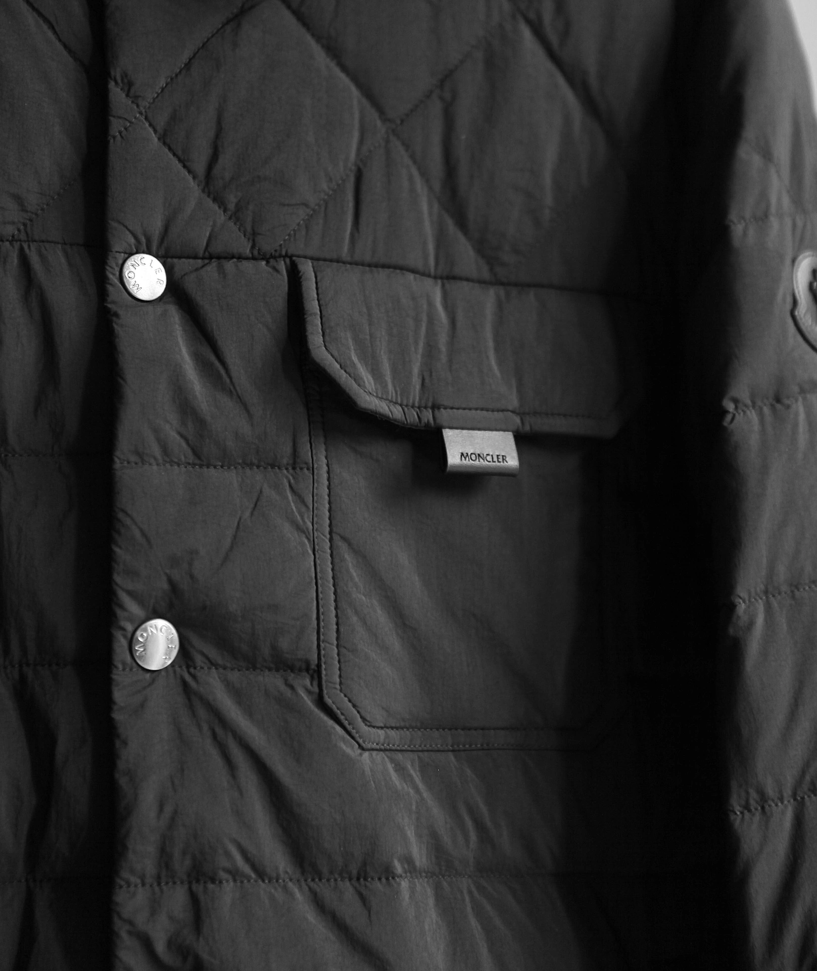 Moncler Down Jackets Original 145302