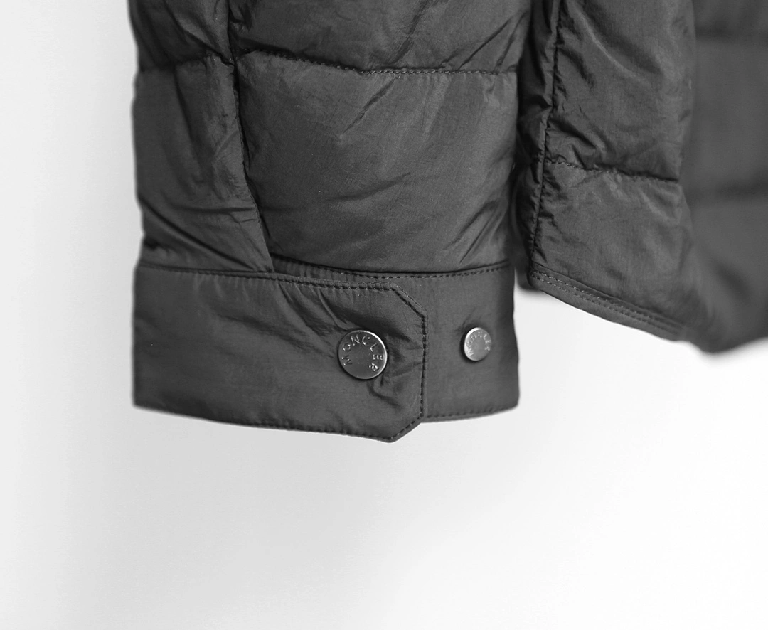 Moncler Down Jackets Original 145302