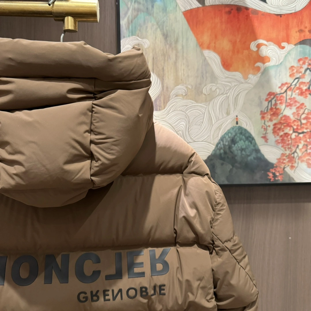Breathable Moncler Down Jackets 145304