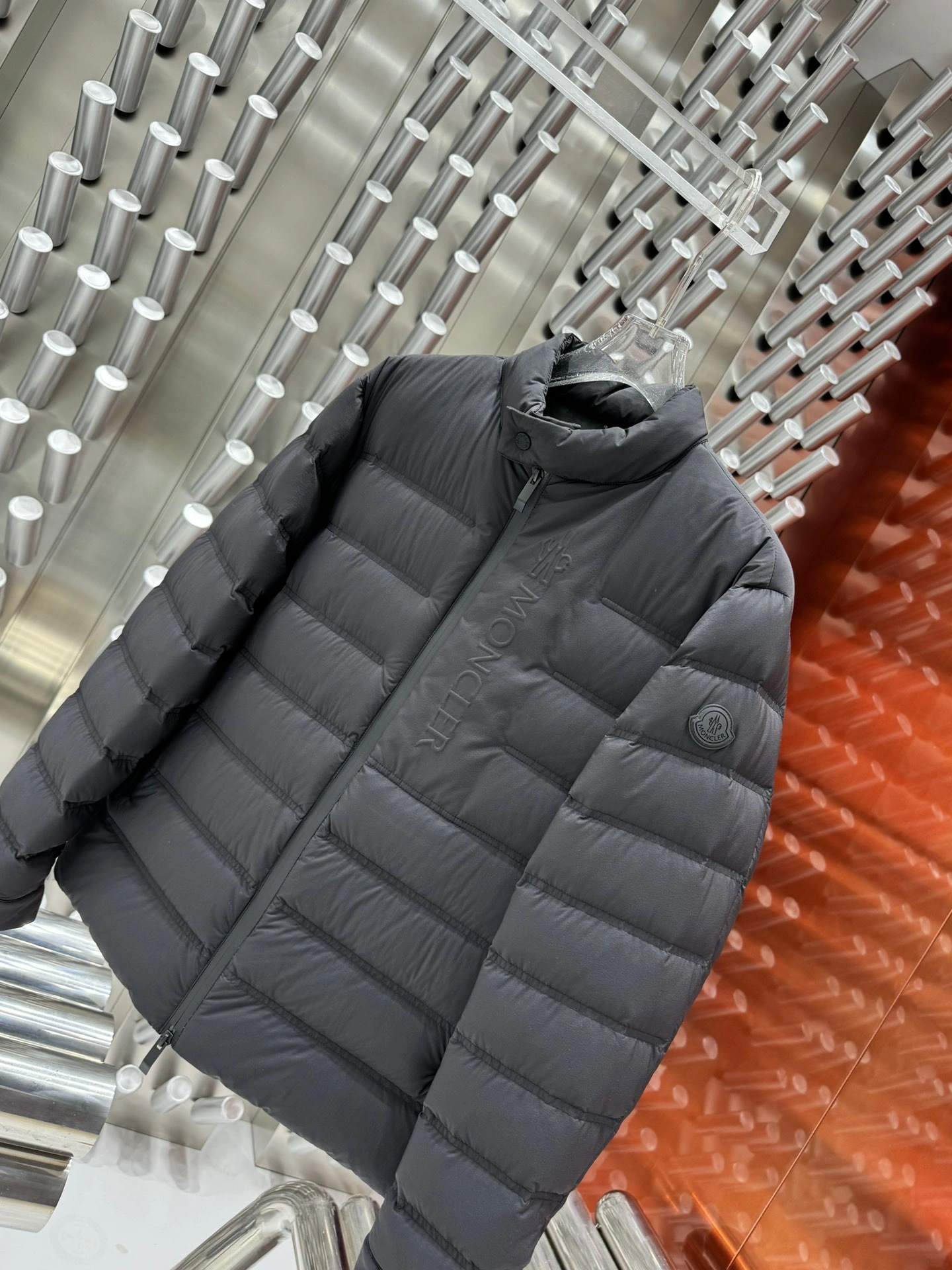 Moncler Down Jackets Soft 145300