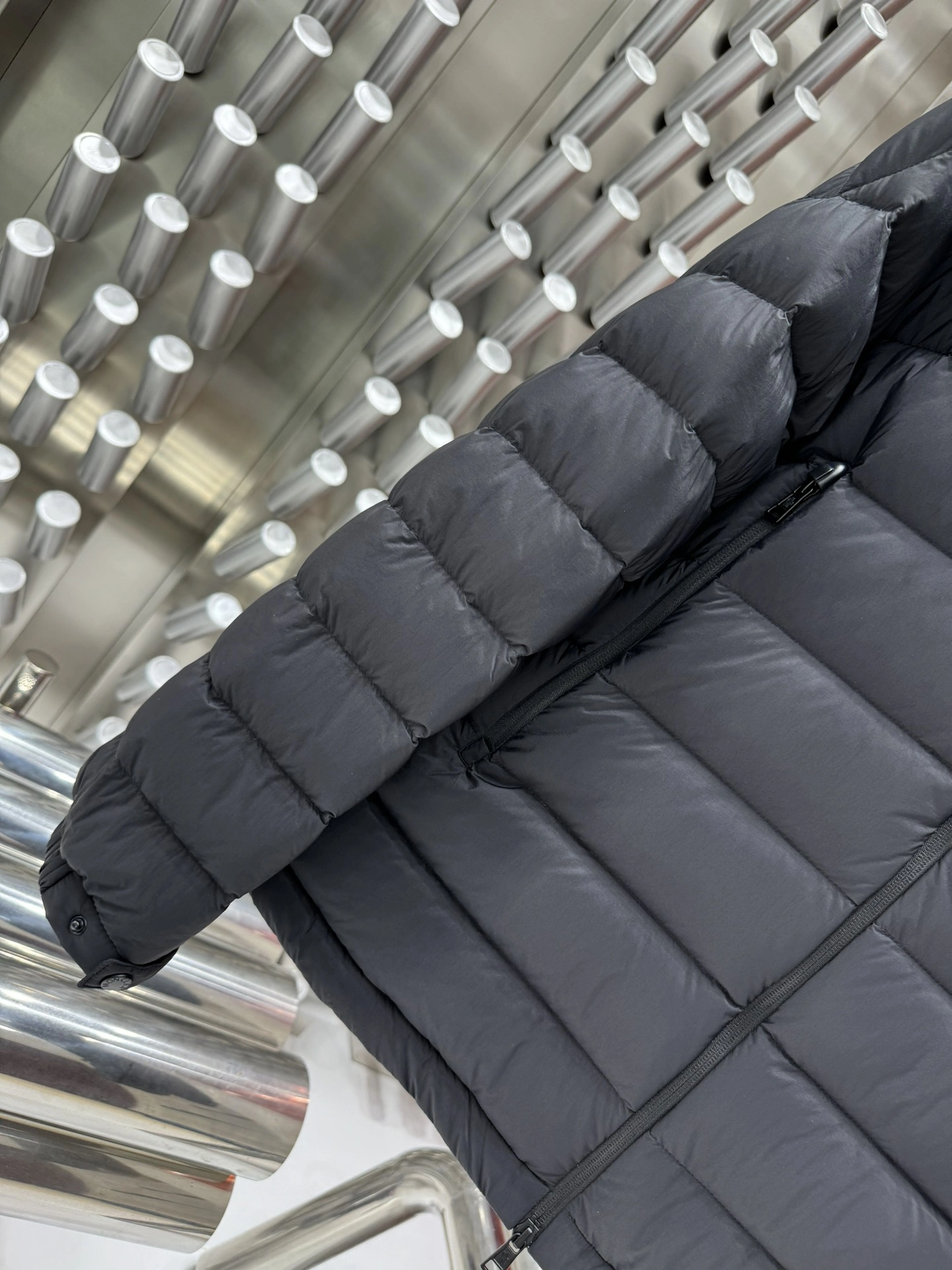 Minimalist Moncler Down Jackets 145299