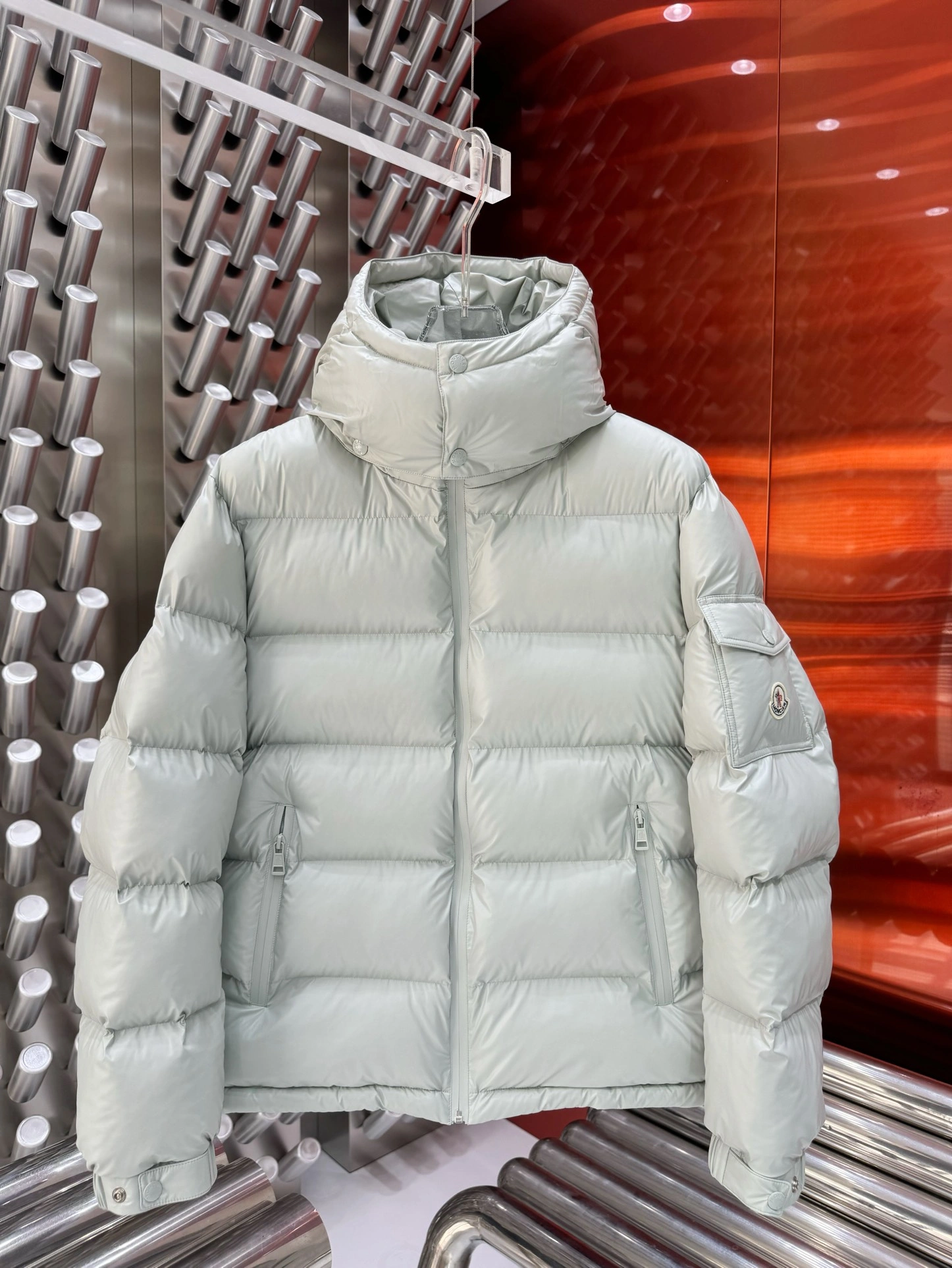 Moncler Down Jackets EasyMatch 145293