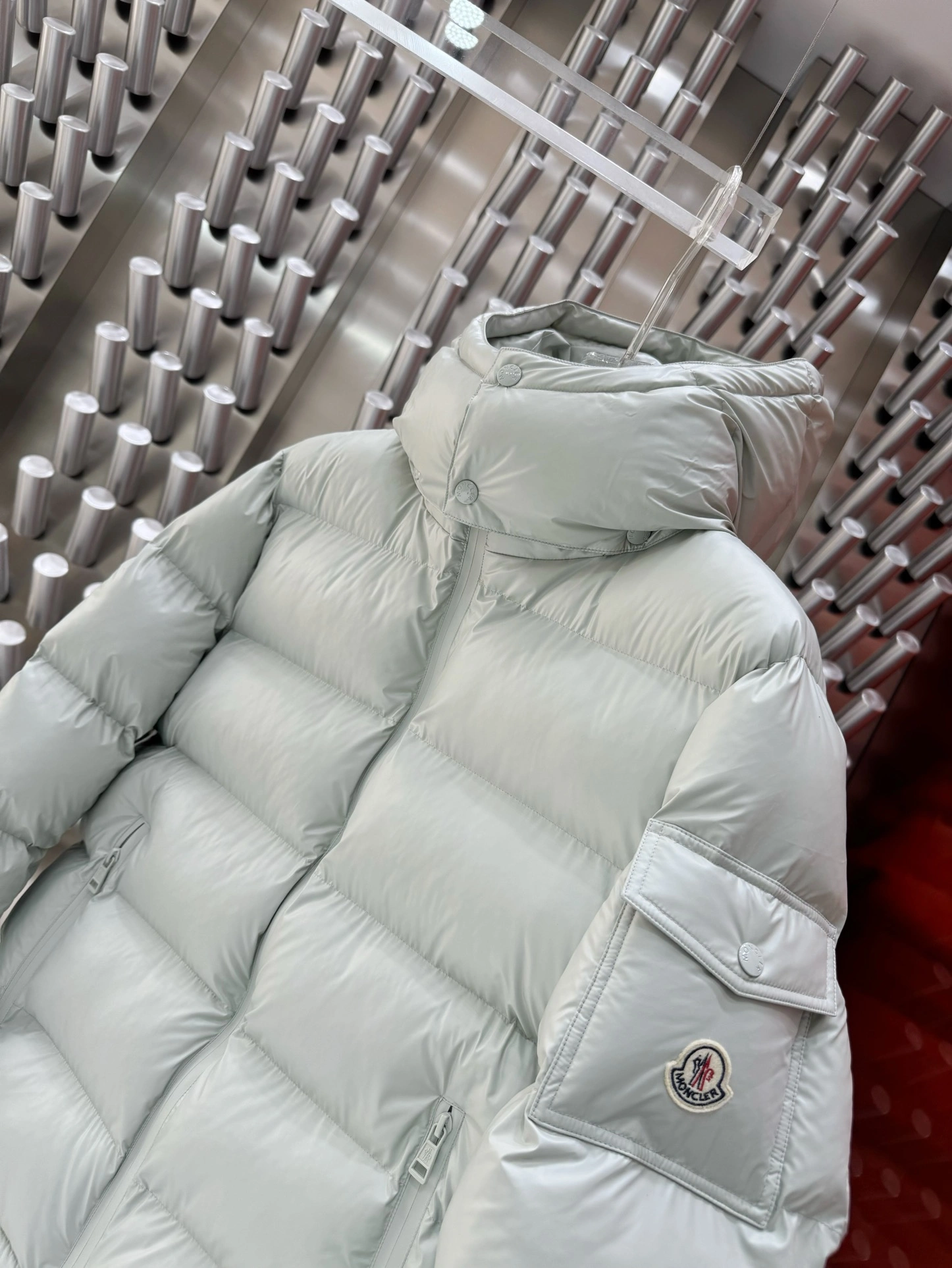 Moncler Down Jackets EasyMatch 145293