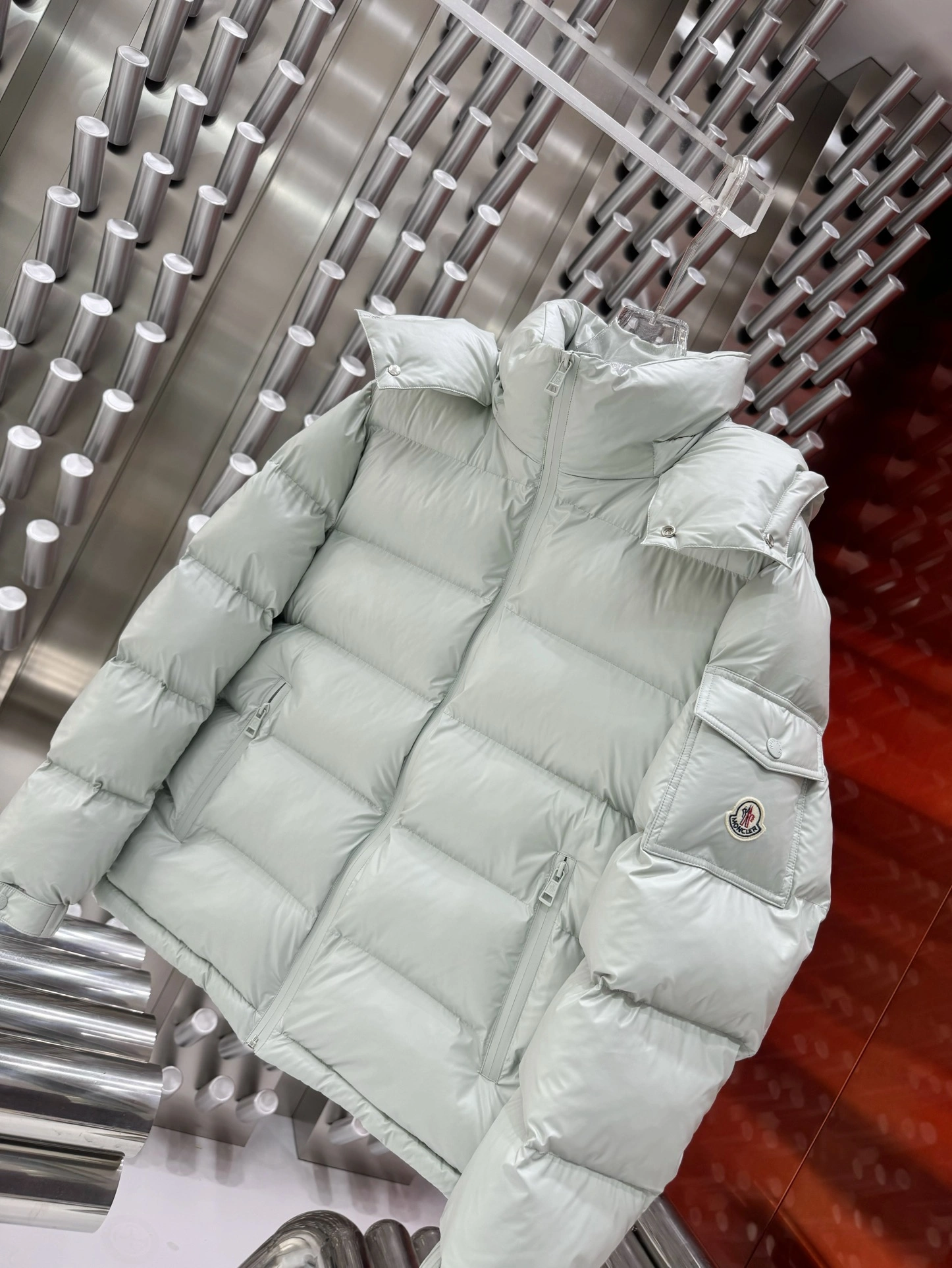 Moncler Down Jackets EasyMatch 145293