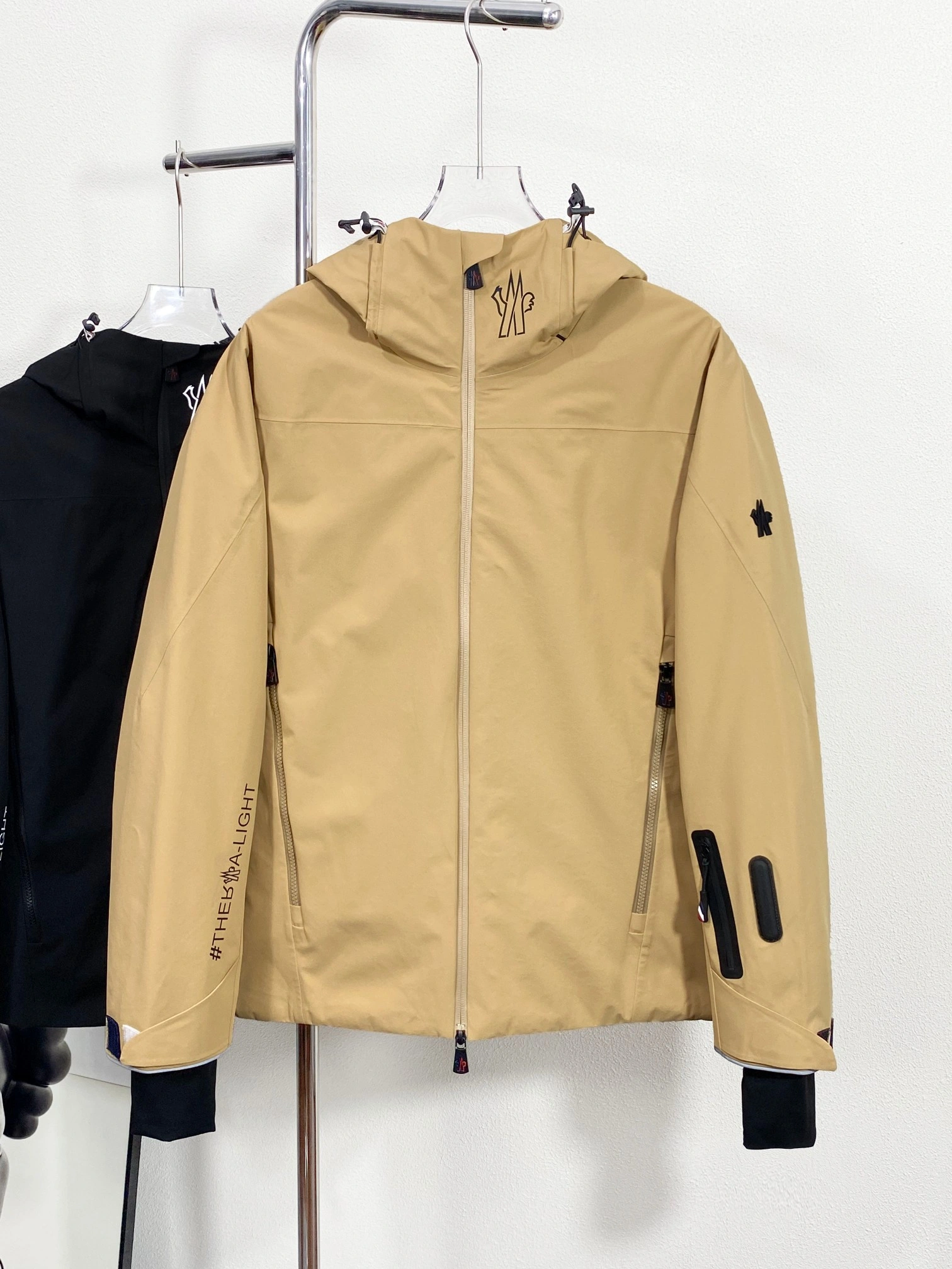 Efficient Moncler Down Jackets 145284